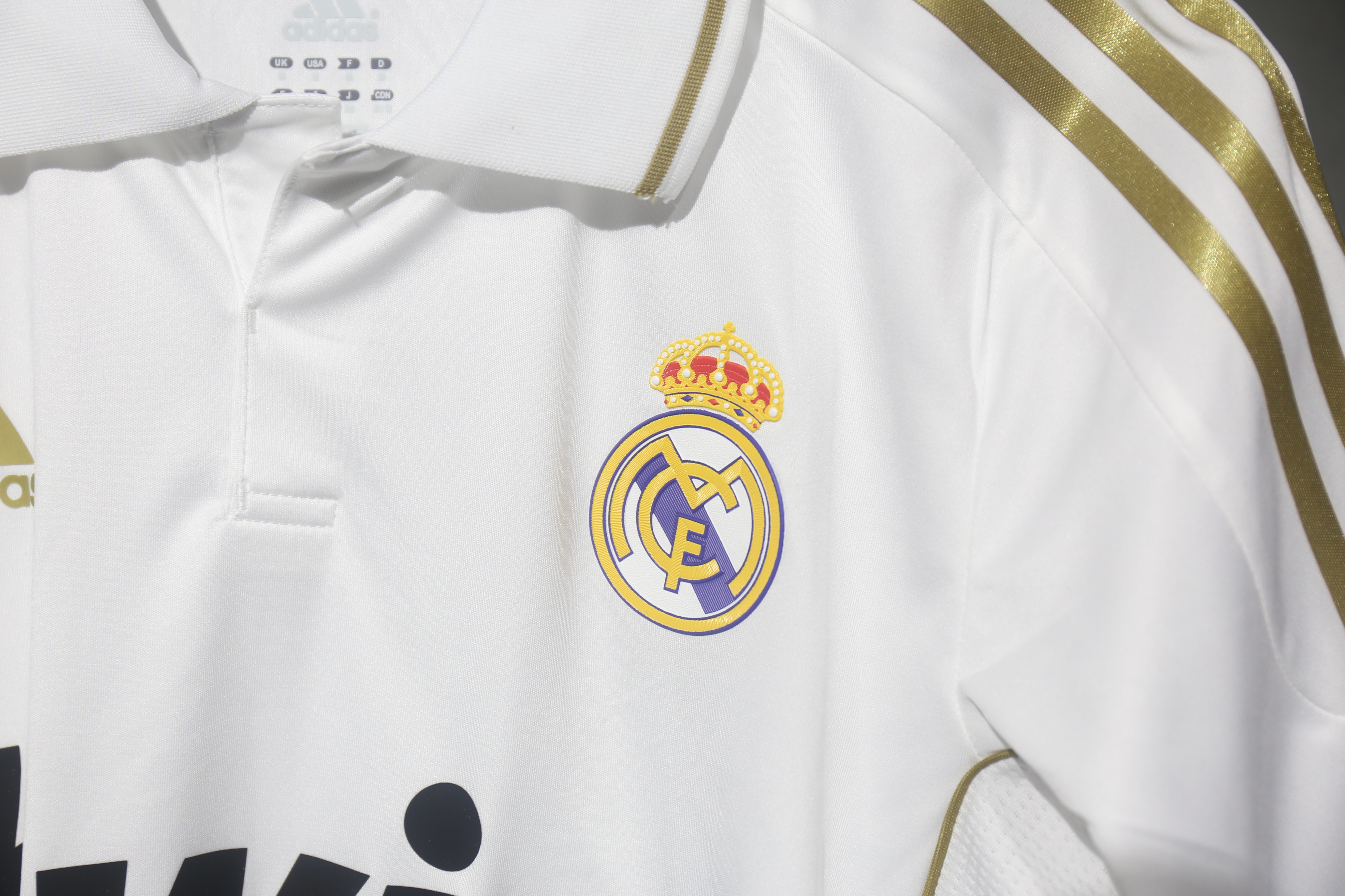 11-12 Real Madrid Home  Player Retro Jersey/11-12 皇马主场球员