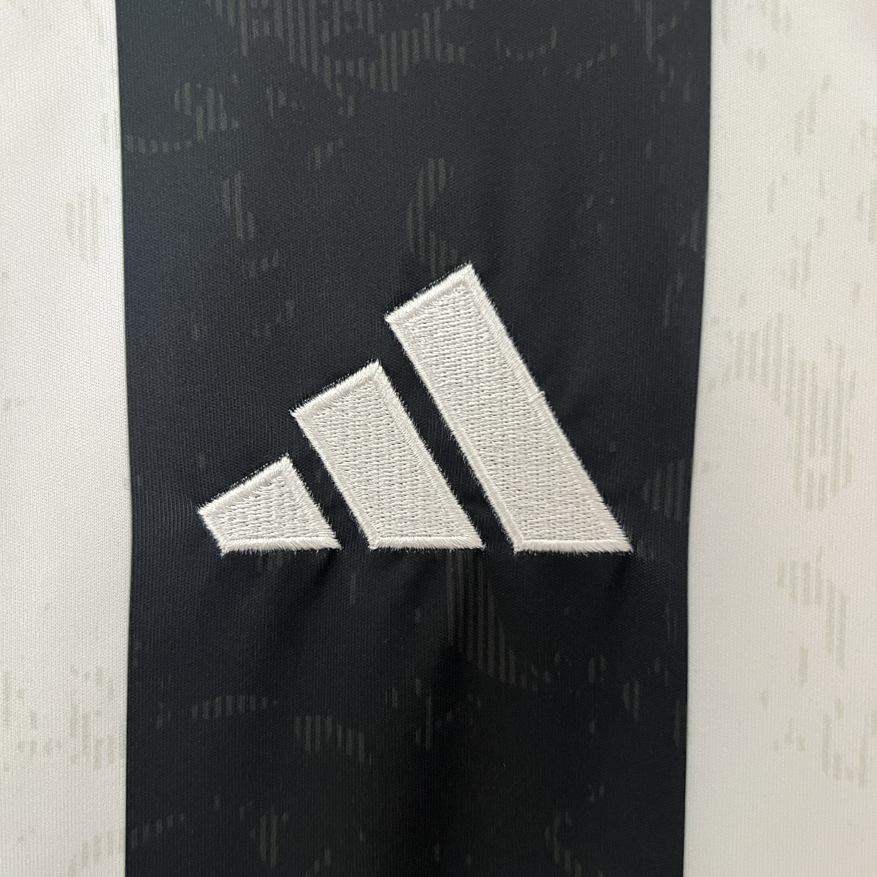 24-25 Juventus Home Fans Jersey/24-25 尤文图斯主场球迷版