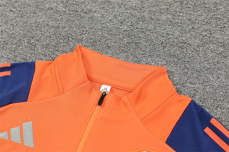 24-25 Manchester United Orange Training Suit/ 24-25 曼联橙色半拉训练服