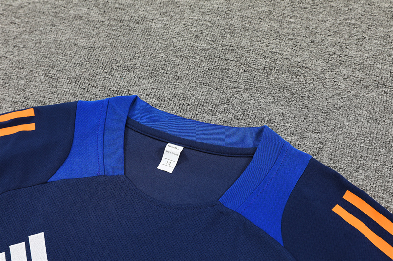 24-25 Juventus Blue Short Sleeve Training Suit/ 24-25 尤文蓝色短袖训练服