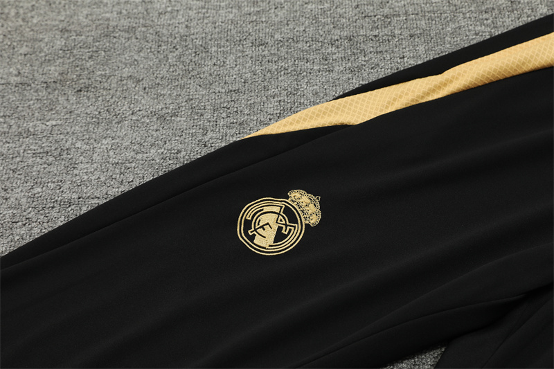 24-25 Real Madrid Player Version Training Suit/24-25皇马半拉训练服，球员版