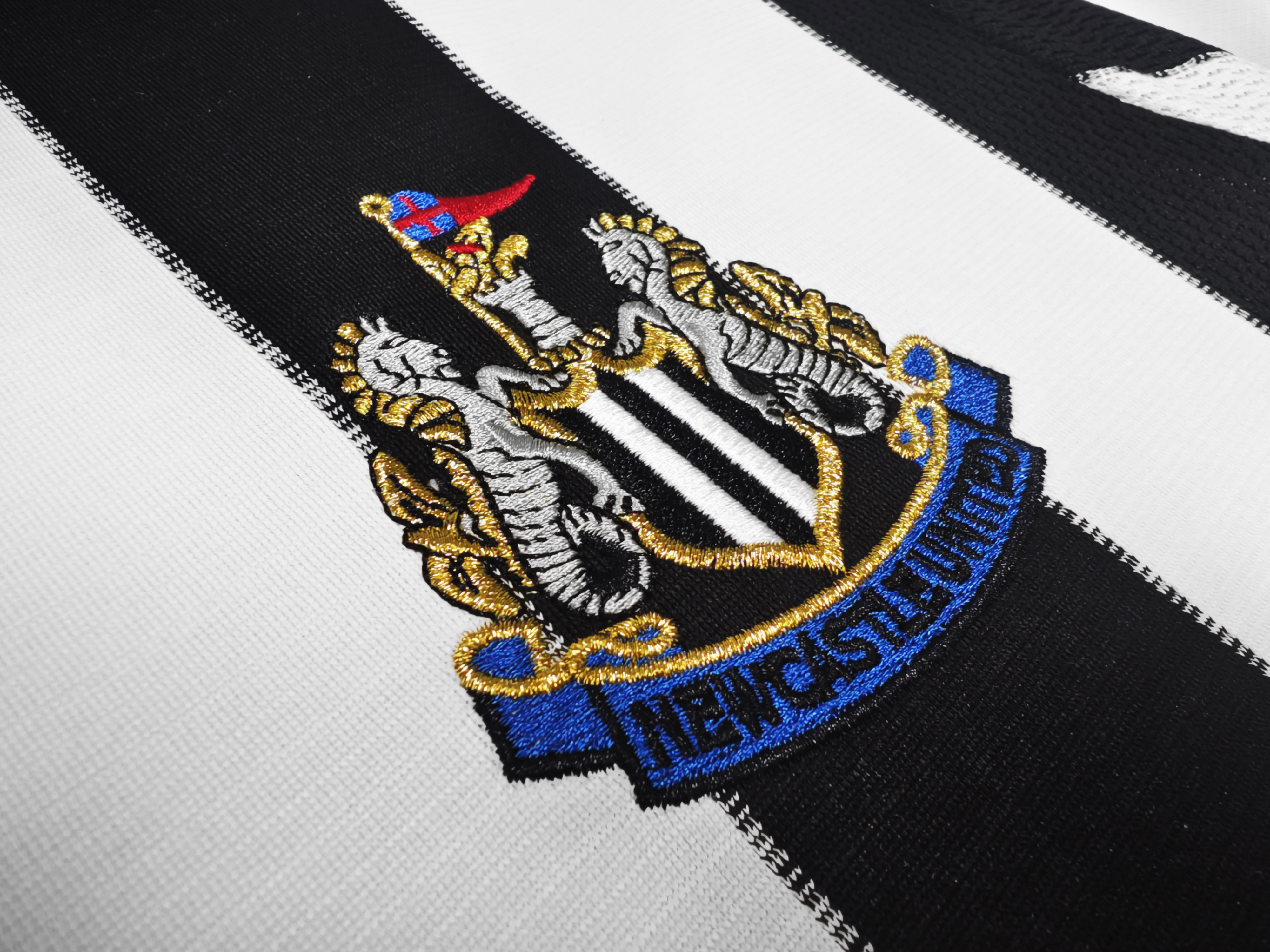 1999-2000 Newcastle United Home Retro Jersey/1999-2000 纽卡斯尔主场