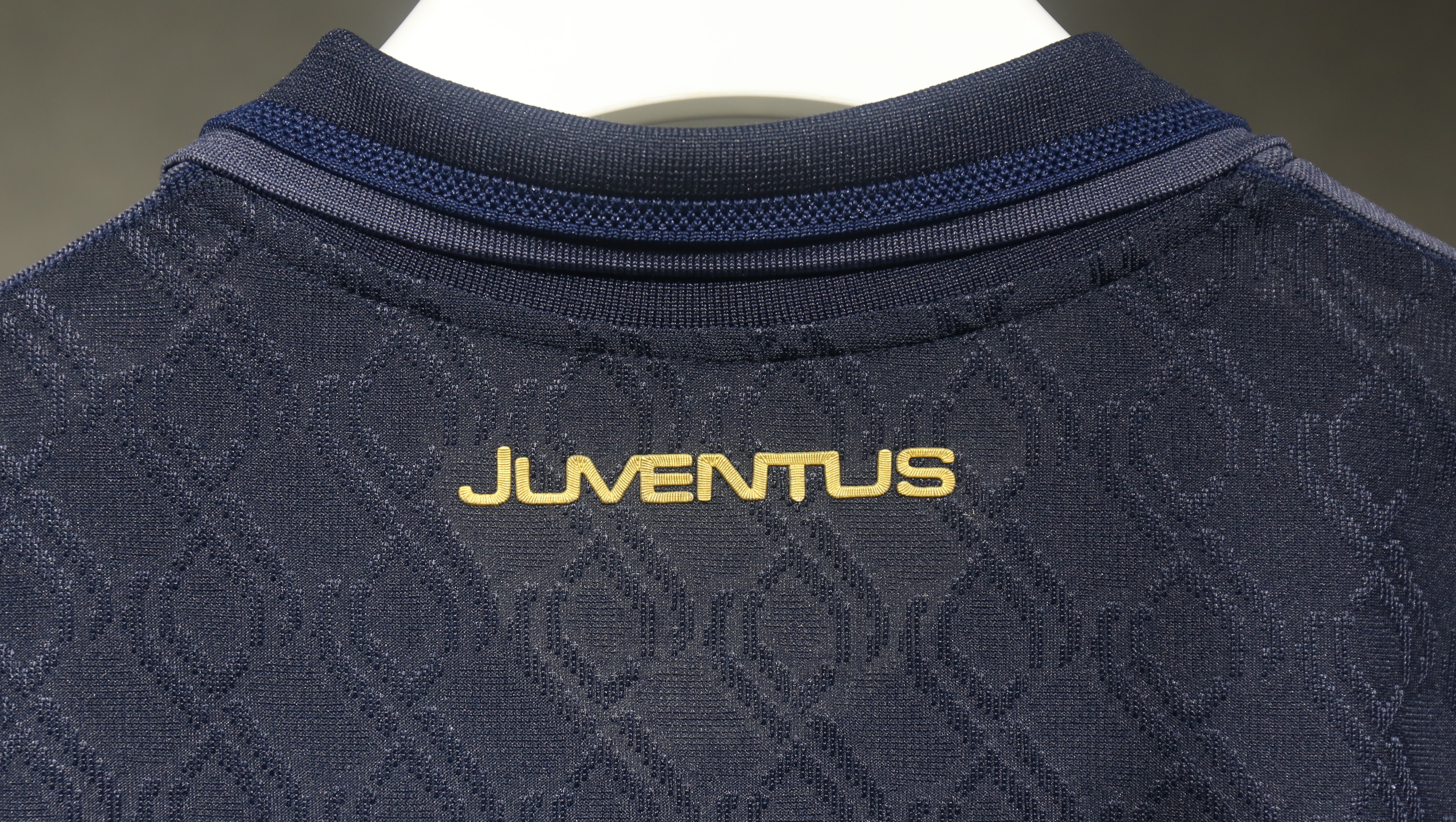 24-25 Juventus Third Player Jersey/24-25 尤文图斯第二客场球员版