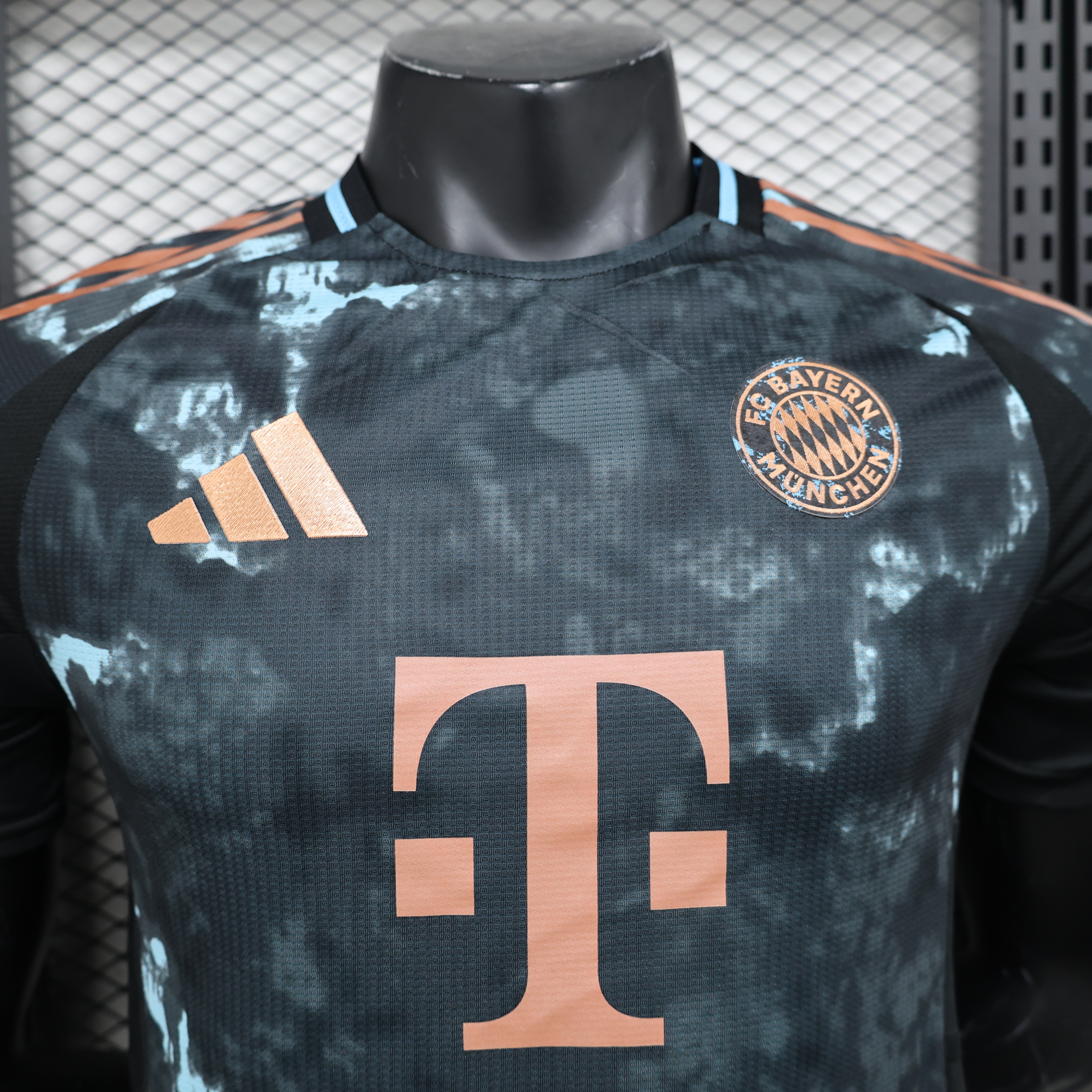 24-25 Bayern Munich Away Player Jersey/ 24-25 拜仁客场球员版
