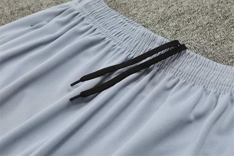 24-25 AC Milan Grey Training Suit/24-25AC米兰半拉训练服