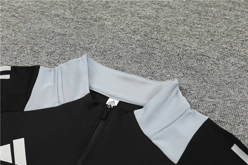 24-25 Manchester United Black Training Suit/ 24-25曼联半拉训练服