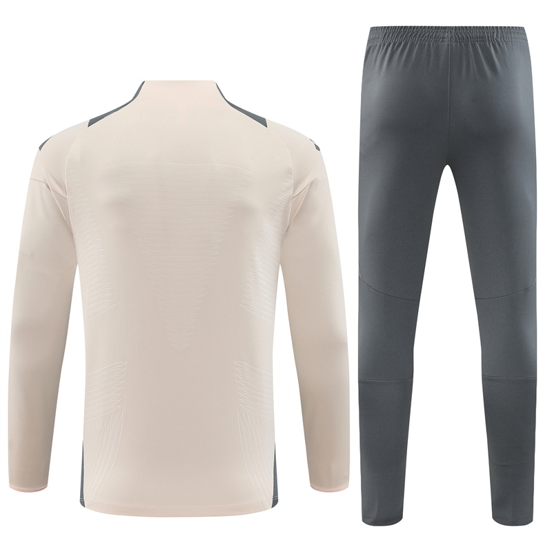 24-25 Real Madrid Player Version Training Suit/24-25皇马半拉训练服,球员版