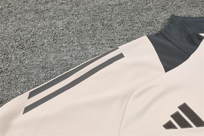 24-25 Real Madrid Training Suit/ 24-25皇马半拉训练服