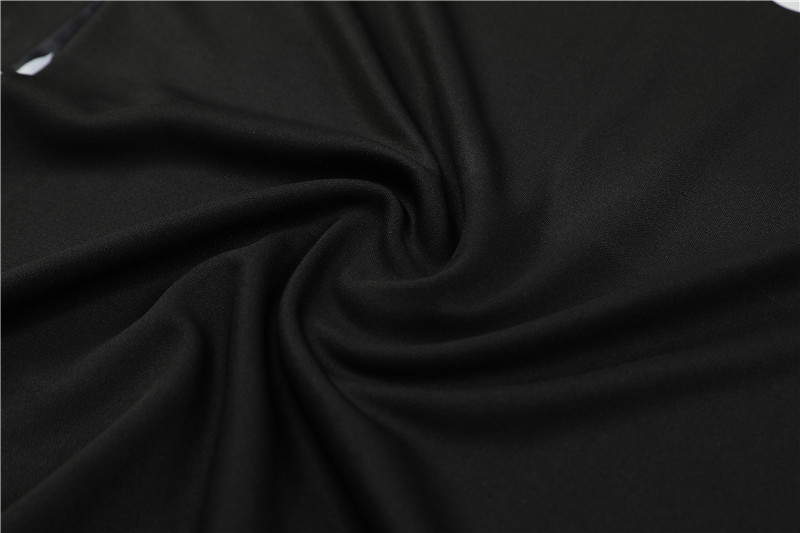 24-25 Manchester United Black Training Suit/ 24-25曼联半拉训练服
