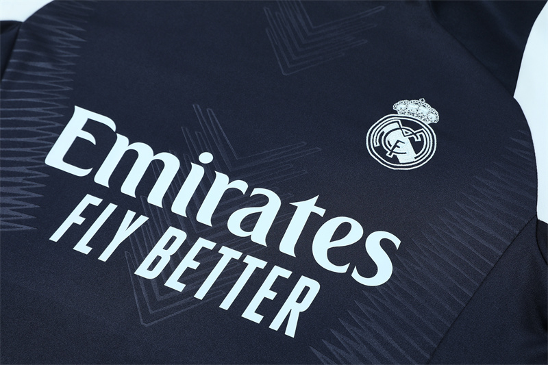 24-25 Real Madrid Player Version Training Suit/24-25皇马半拉训练服,球员版