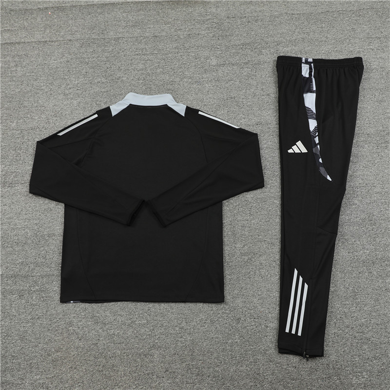 24-25 Manchester United Black Training Suit/ 24-25曼联半拉训练服