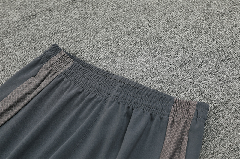 24-25 Real Madrid Training Suit/ 24-25皇马半拉训练服