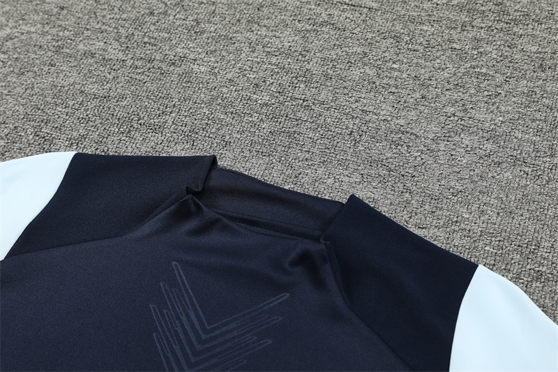 24-25 Real Madrid Player Version Training Suit/24-25皇马半拉训练服,球员版