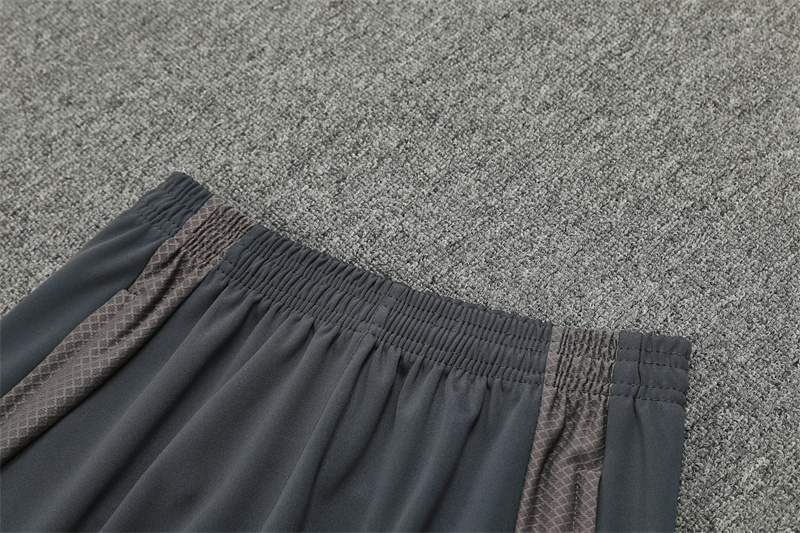 24-25 Real Madrid Training Suit/ 24-25皇马半拉训练服