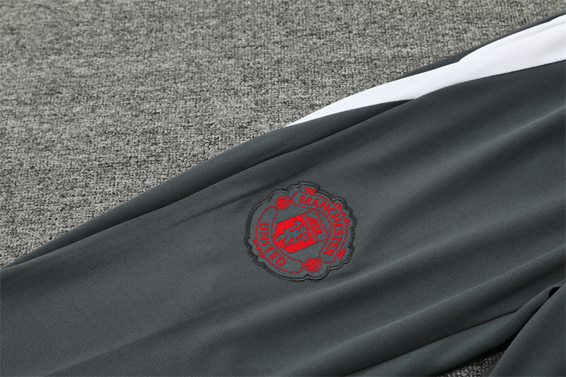 24-25 Manchester United Grey Player Version Training Suit/24-25曼联半拉训练服，球员版