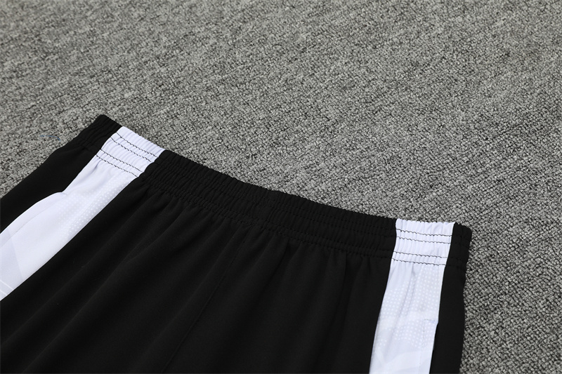 24-25 Manchester United Red Training Suit/ 24-25曼联半拉训练服