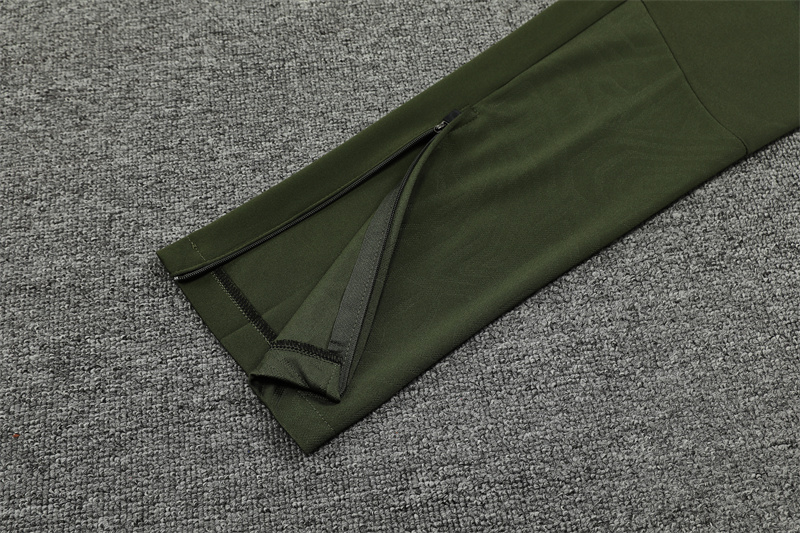 24-25 Manchester City Army Green Training Suit/24-25曼城半拉训练服