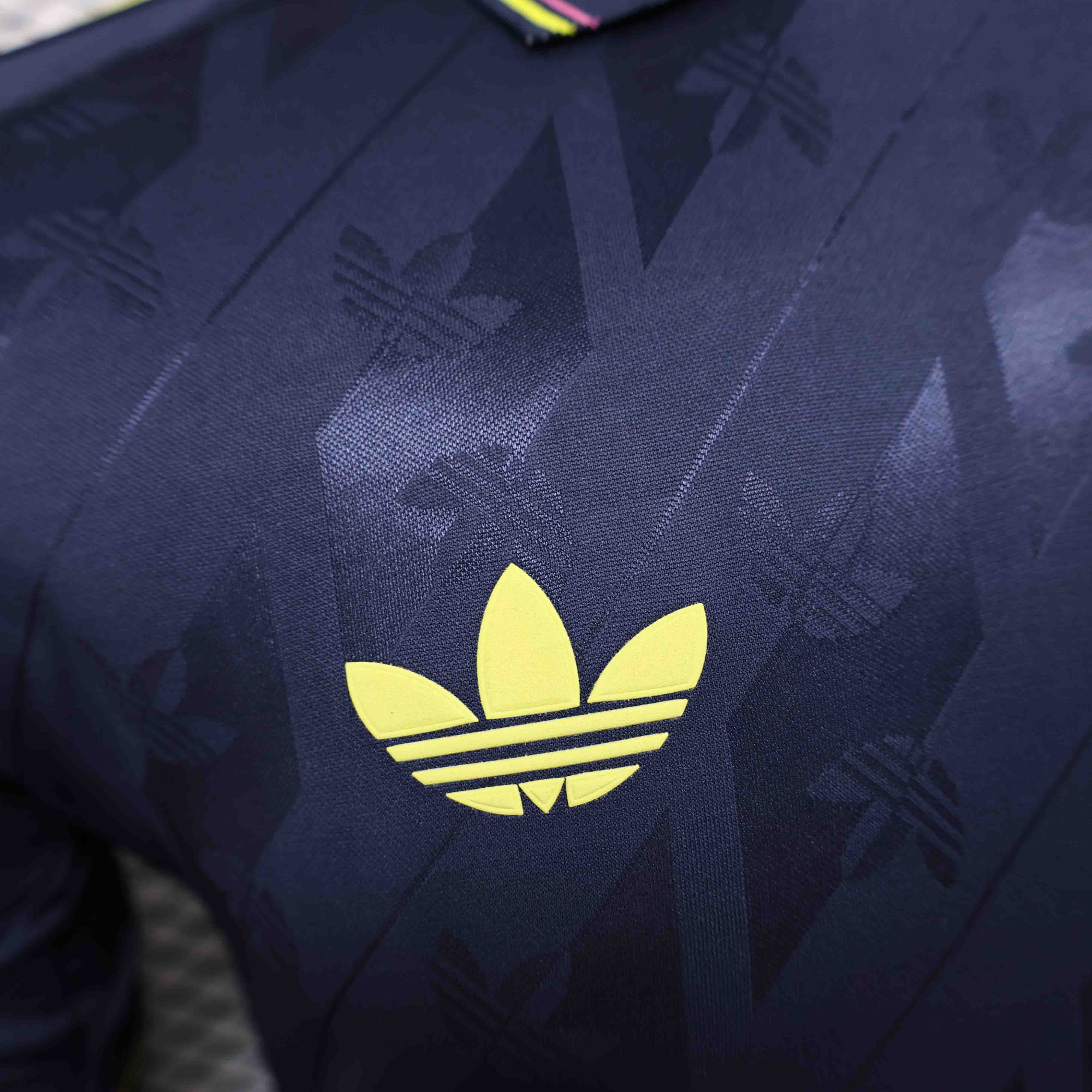 24-25 Juventus Retro Player Jersey/24-25 尤文图斯复古场球员版