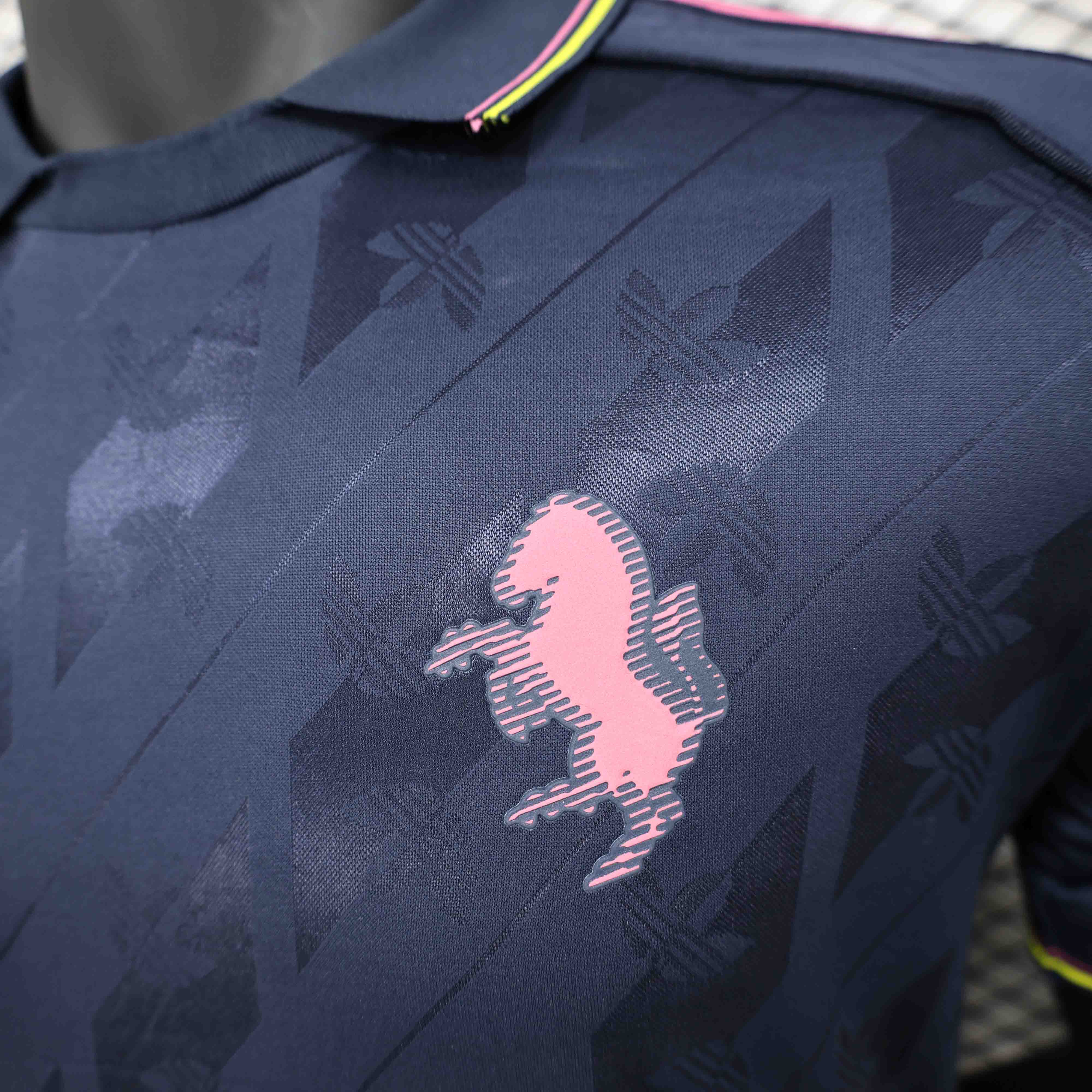 24-25 Juventus Retro Player Jersey/24-25 尤文图斯复古场球员版