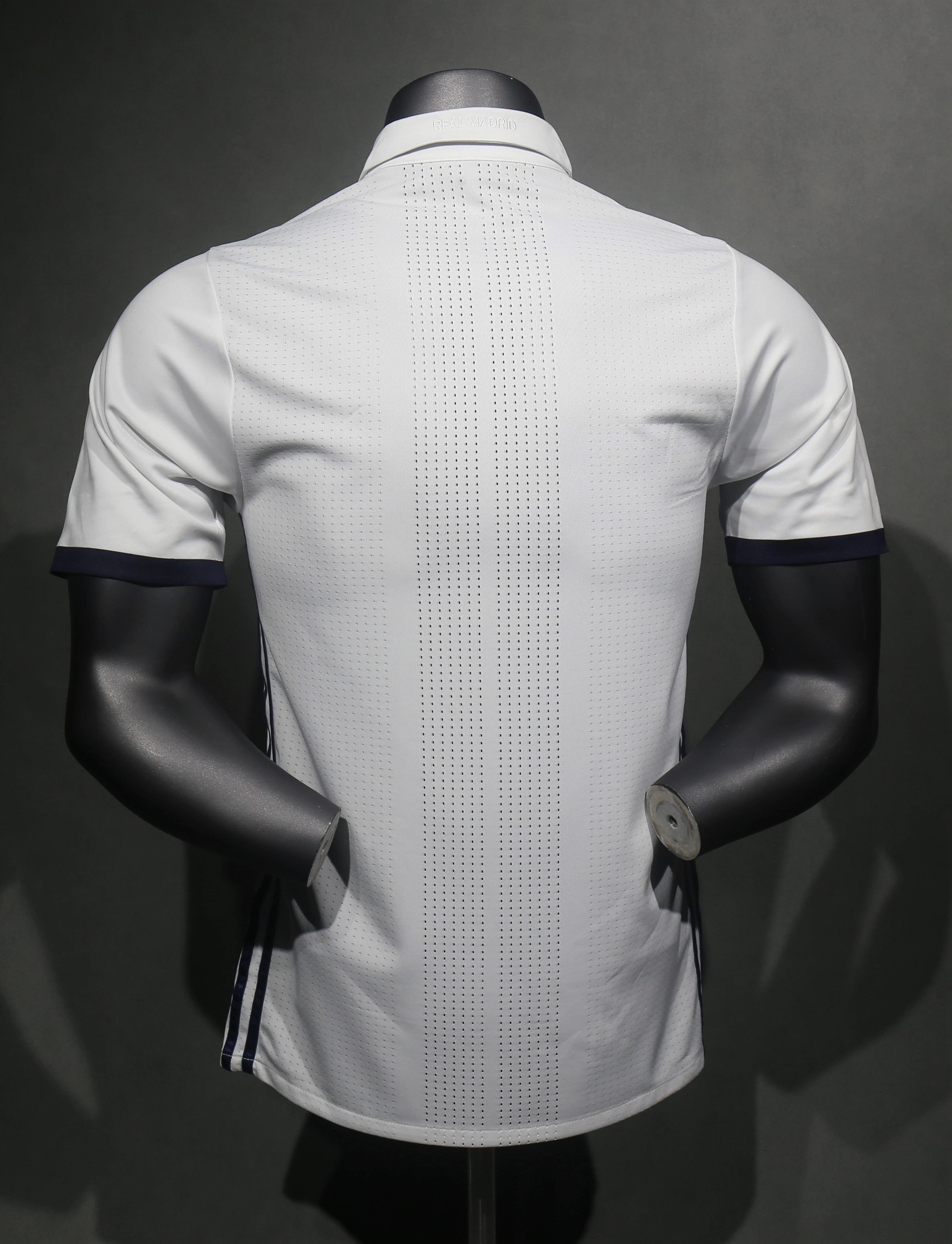 16-17 Real Madrid Home Retro Player Jersey/16-17 皇马主场球员