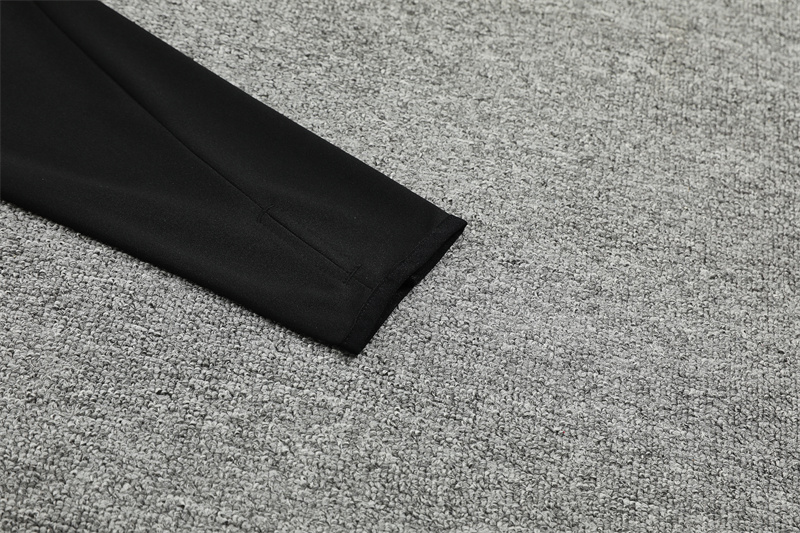 24-25 Real Madrid Black Training Suit/ 24-25皇马半拉训练服