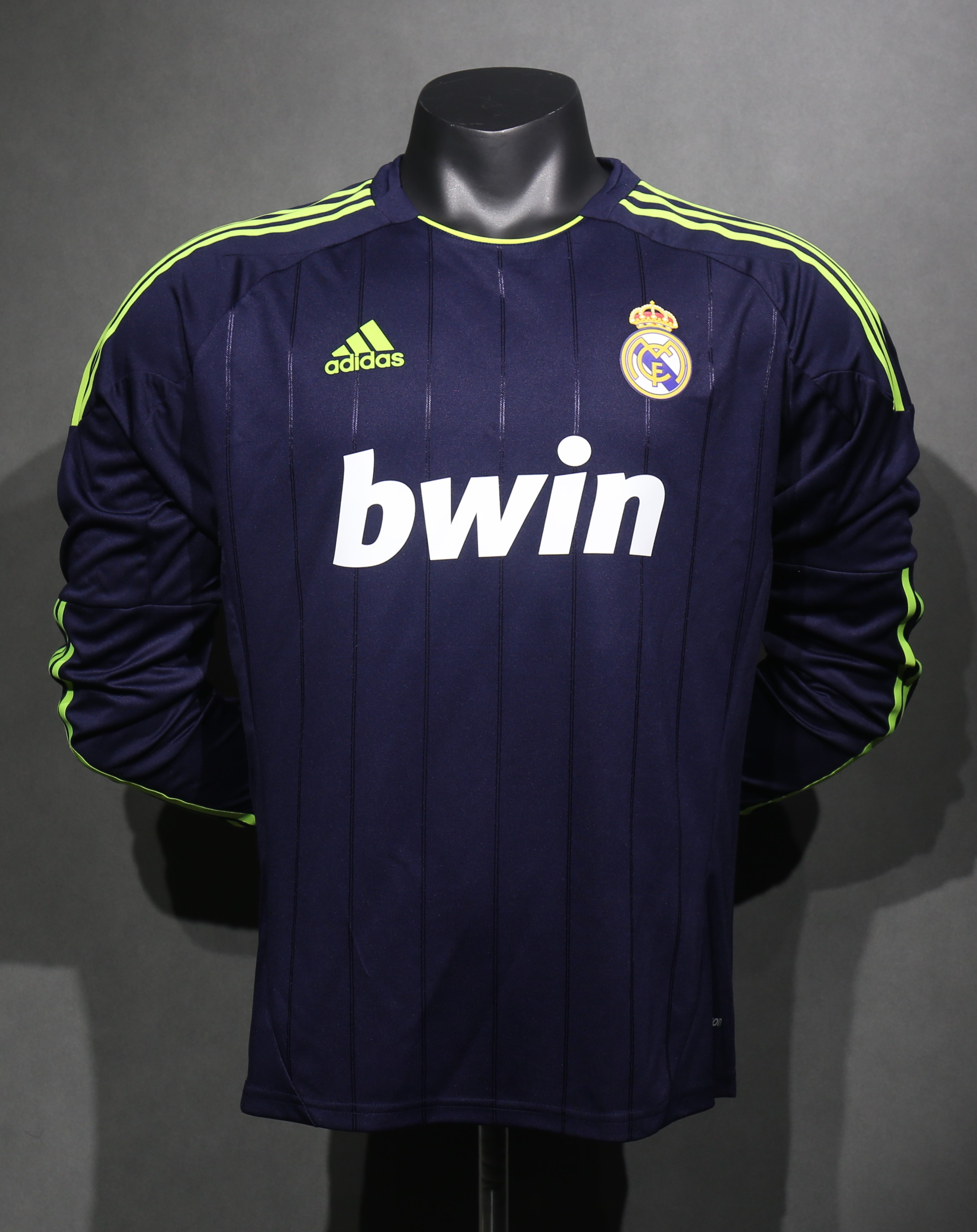 12-13 Real Madrid Away Retro Player Long Sleeve Jersey/12-13 皇马客场球员长袖