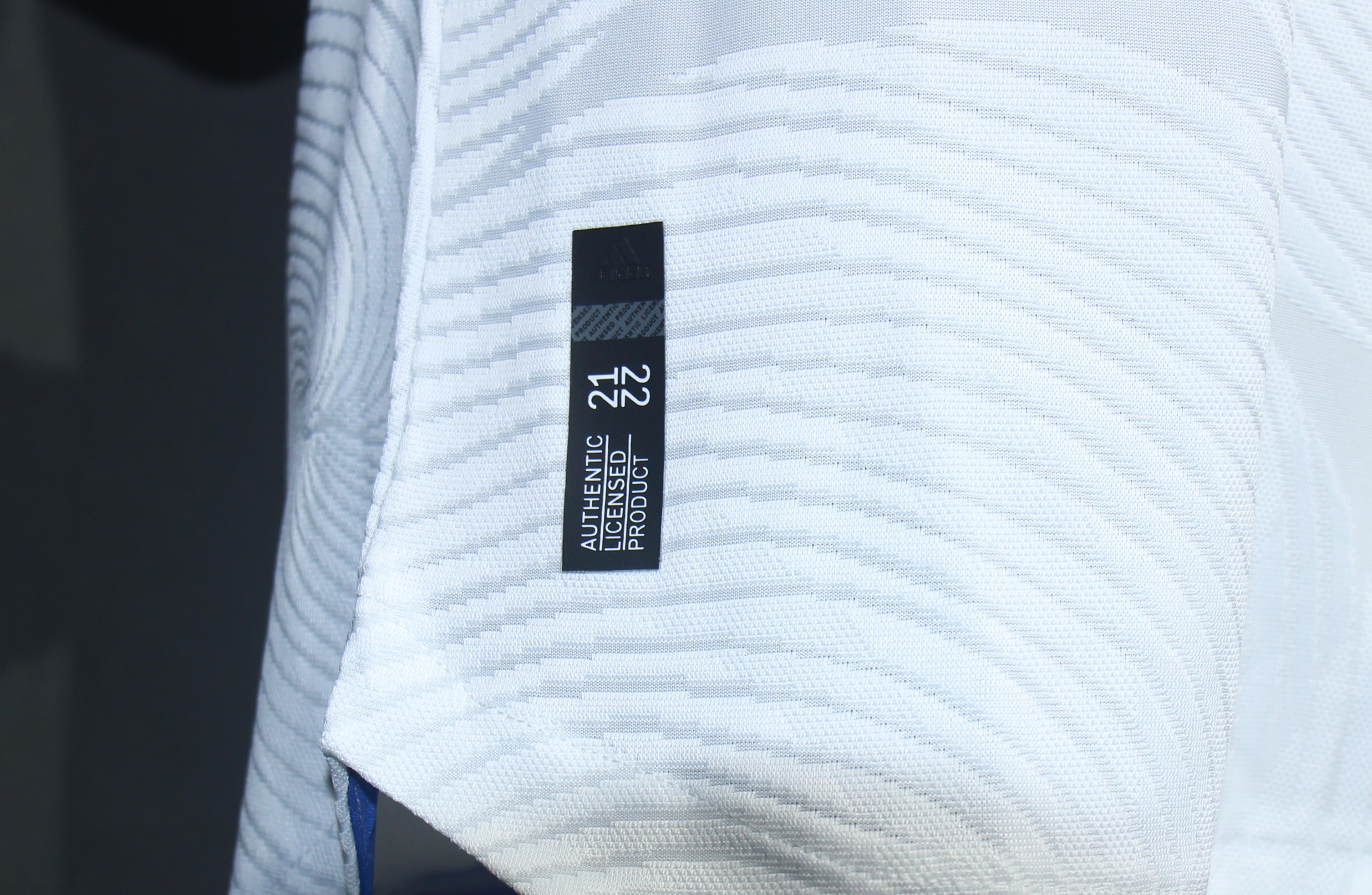 21-22 Real Madrid Home Retro Long Sleeve Player Jersey/21-22 皇马主场球员长袖