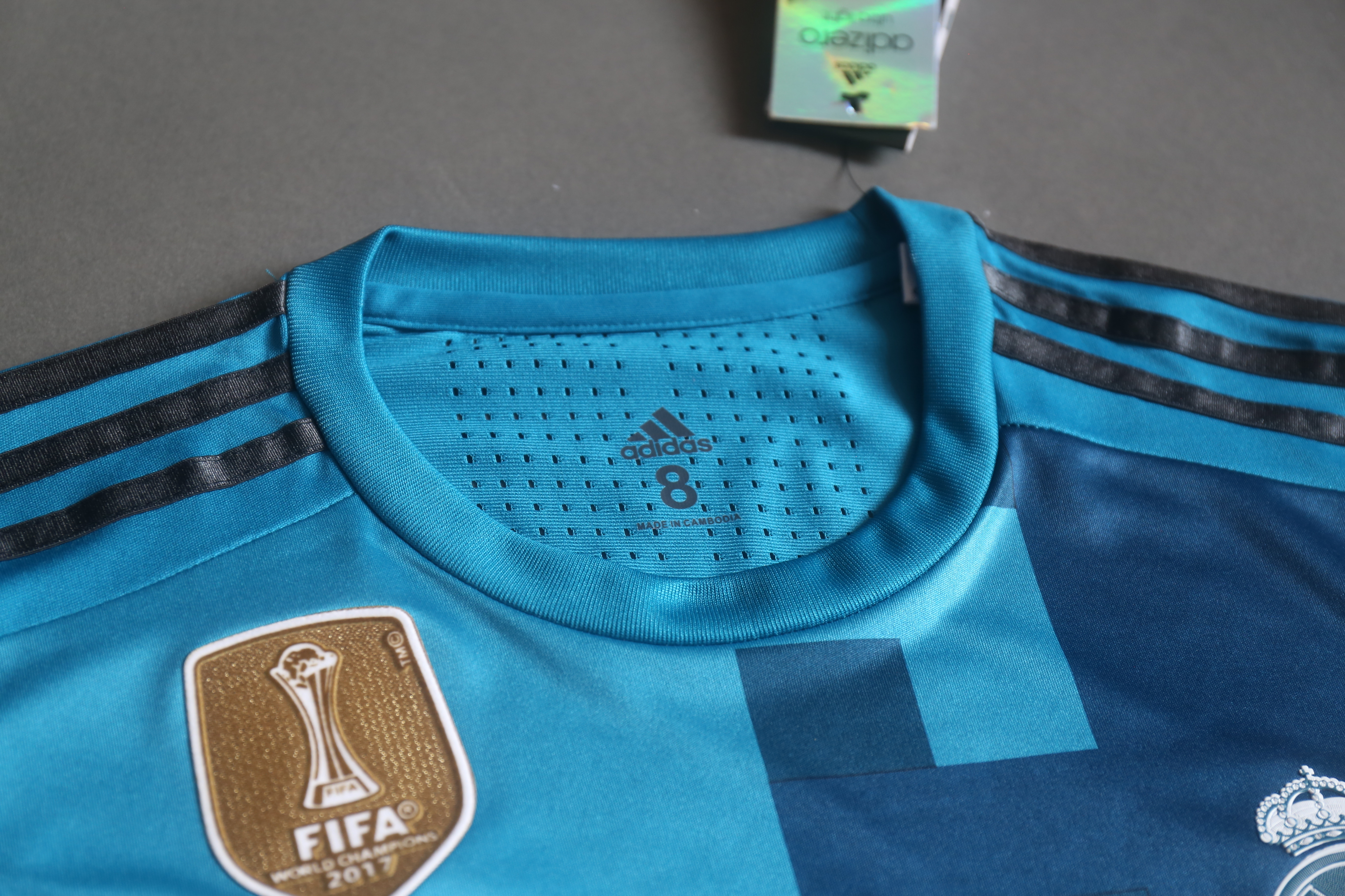 17-18 Real Madrid Third Player Retro Long Sleeve Jersey/ 17-18 皇马二客复古球员长袖
