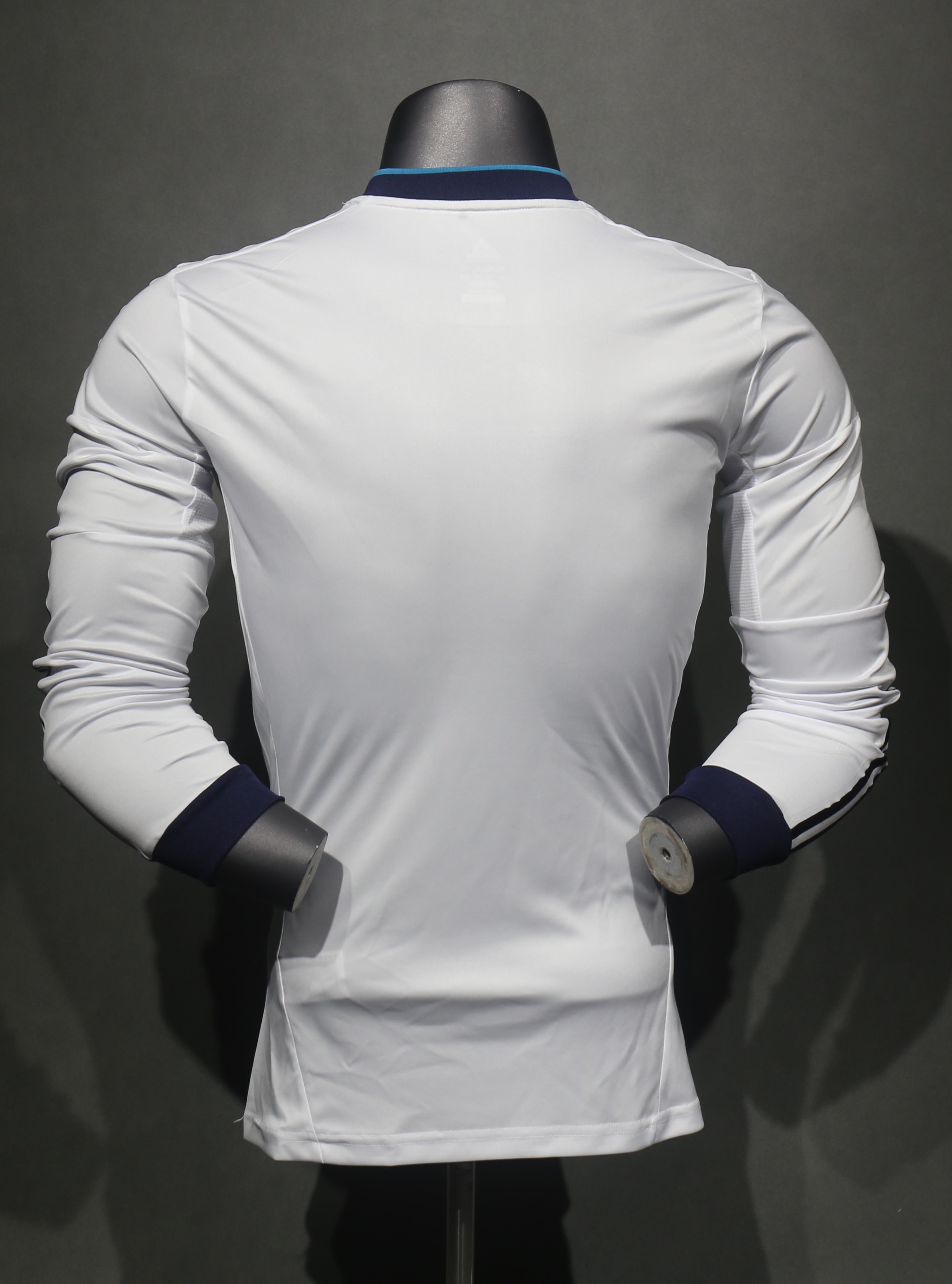 12-13 Real Madrid Home Retro Long Sleeve Player Jersey/12-13 皇马主场长袖,球员版