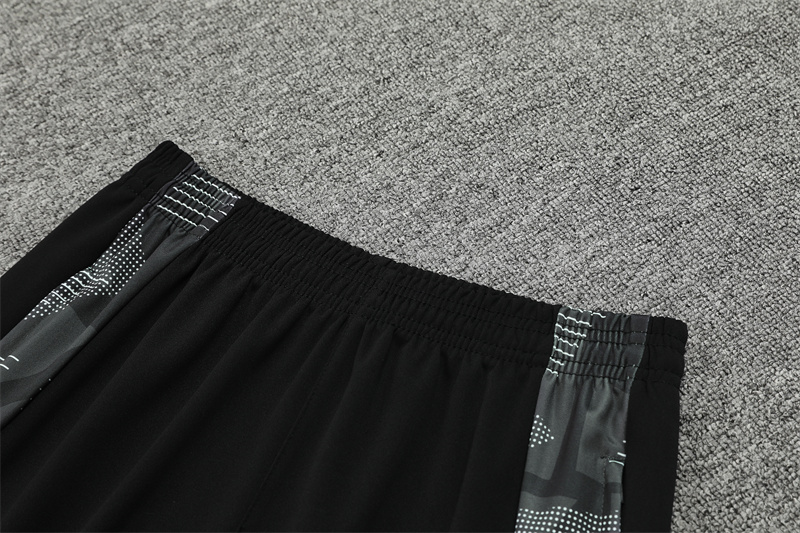 24-25 Real Madrid Training Suit/ 24-25皇马半拉训练服