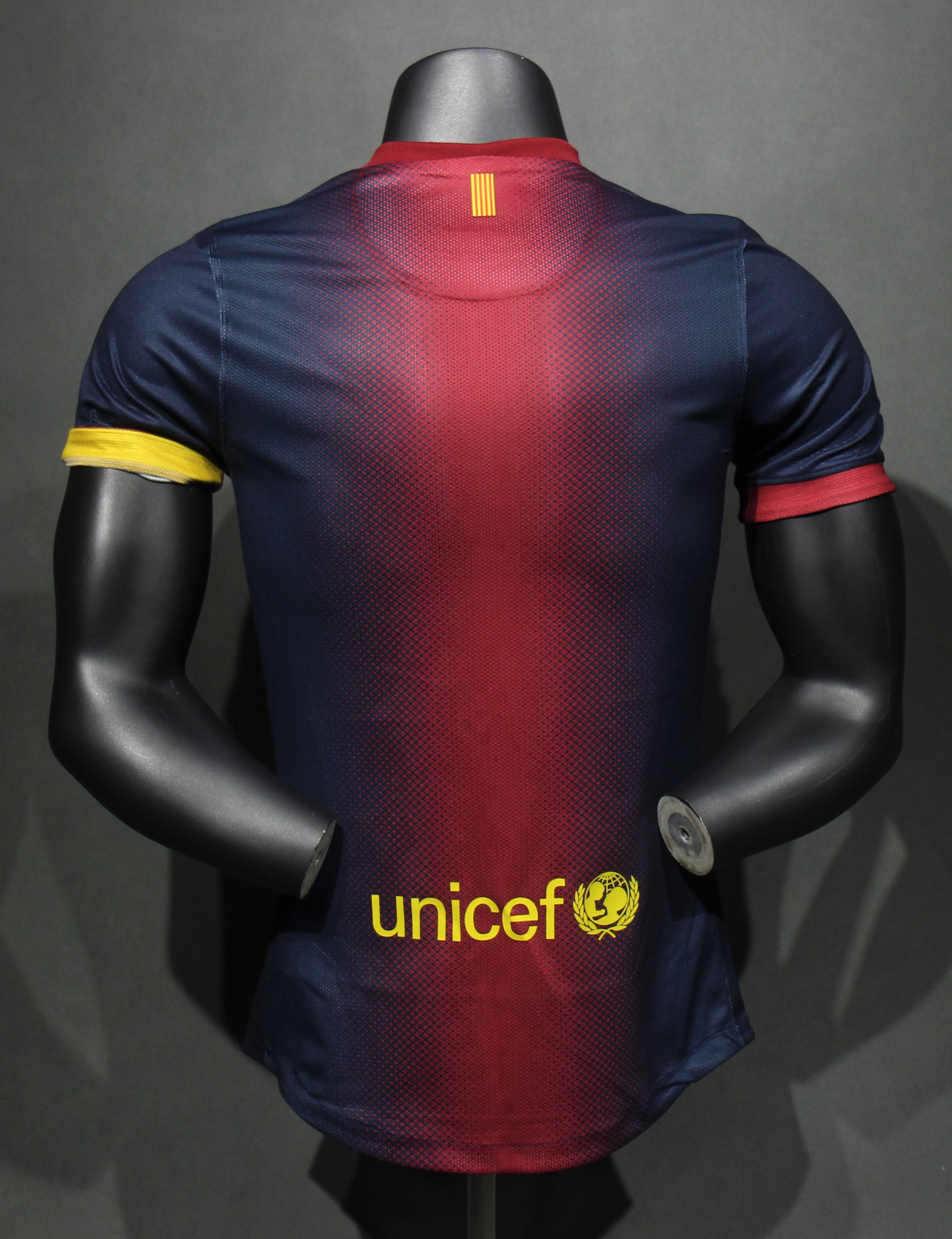 12-13 Barcelona Home Player Retro Jersey/12-13巴萨主场球员