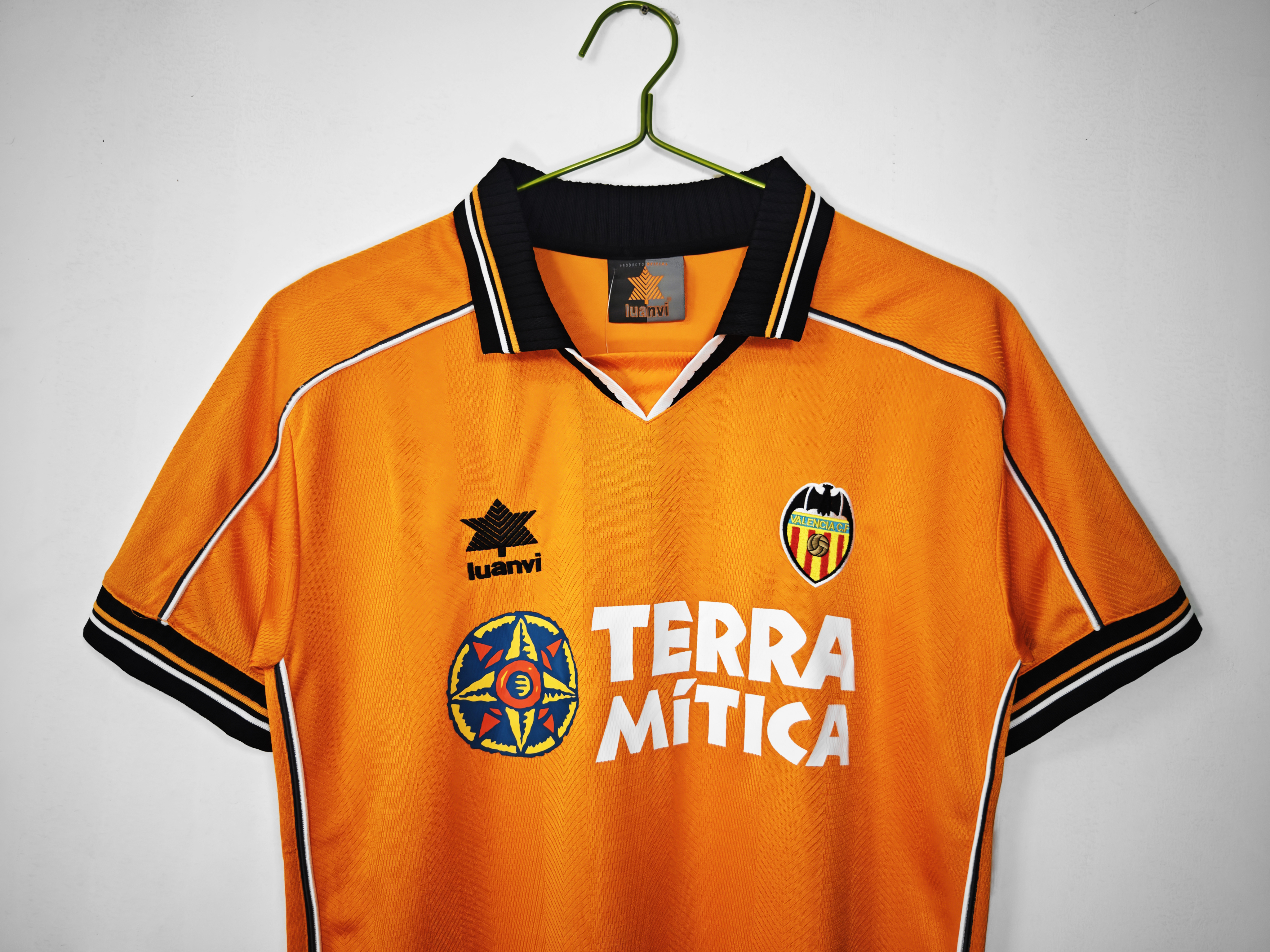 99-00 Valencia Away Retro Jersey/99-00 瓦伦西亚客场球衣