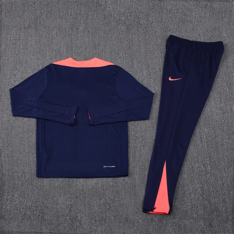 24-25 Barcelona Player Version Training Suit/24-25巴萨半拉训练服,球员版