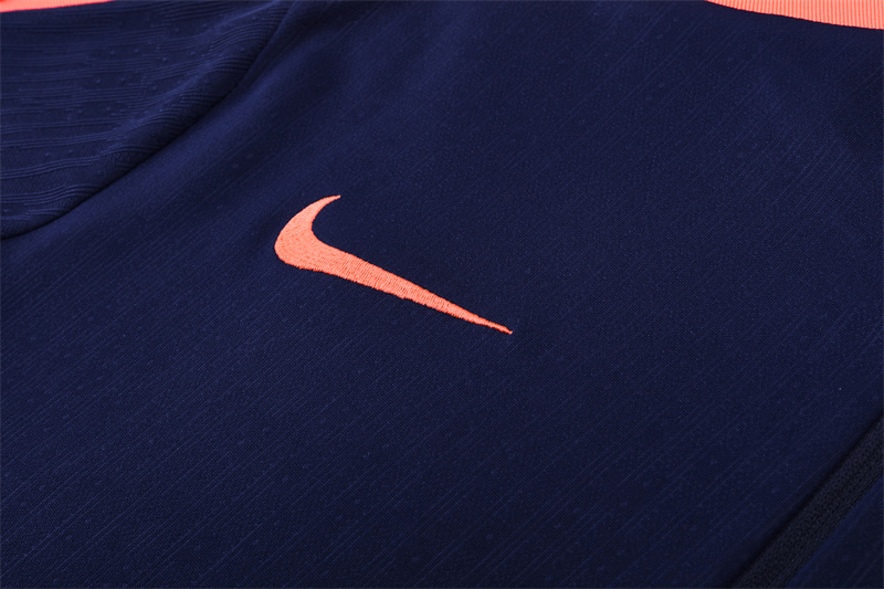 24-25 Barcelona Player Version Training Suit/24-25巴萨半拉训练服,球员版
