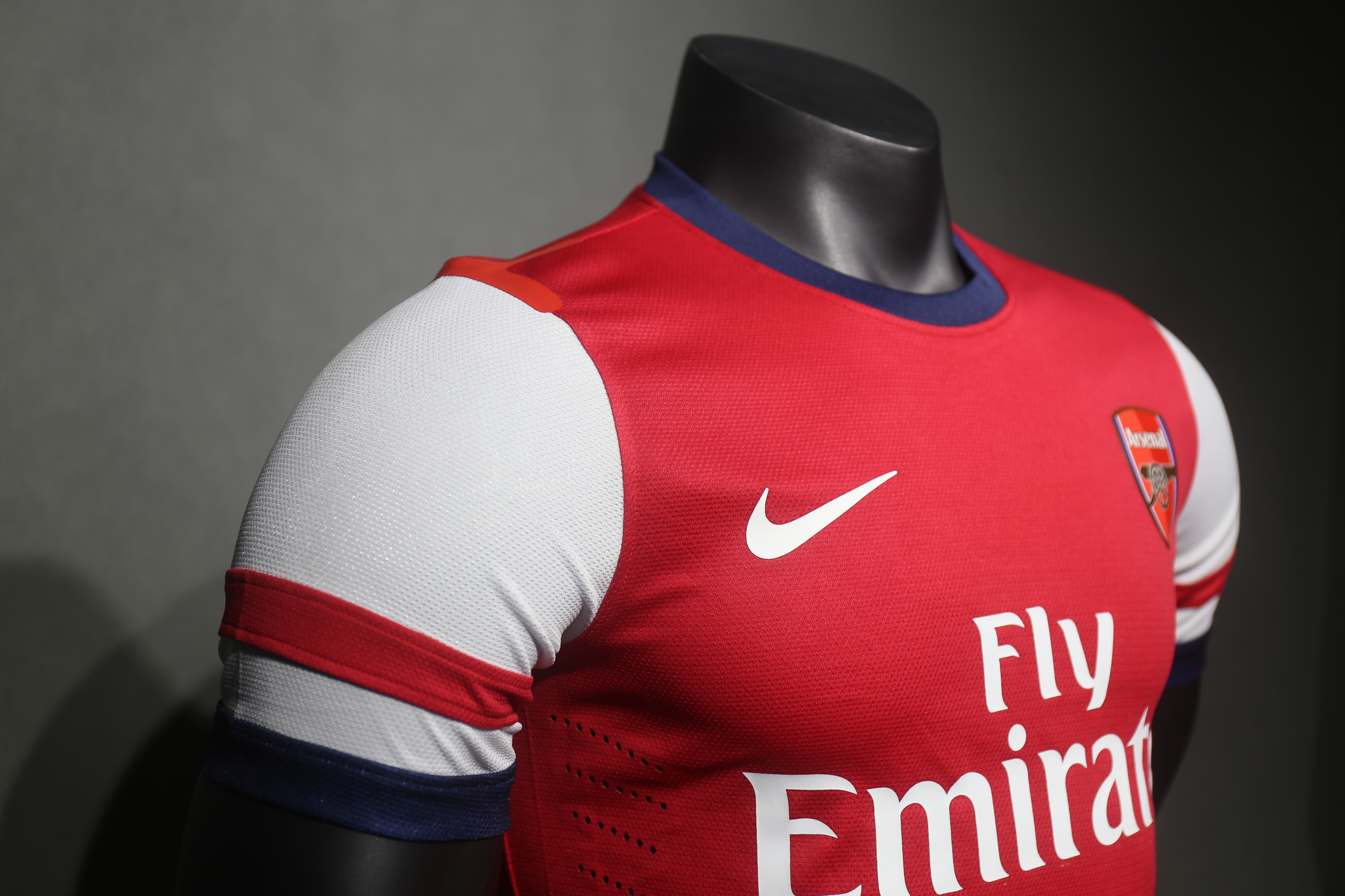 12-13 Arsenal Home Retro Player Jersey/12-13 阿森纳主场球员
