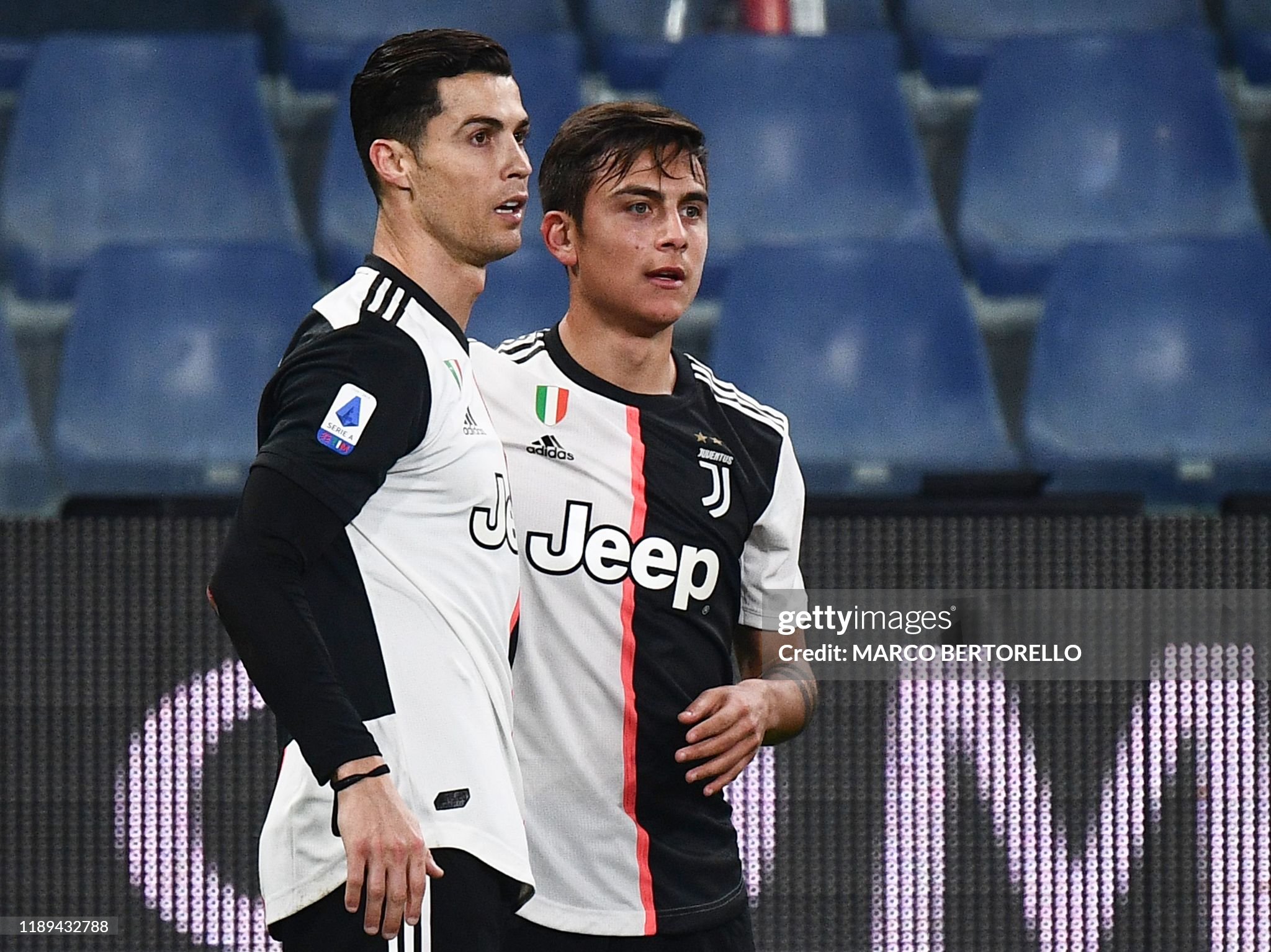 19-20 Juventus Home Retro Player Jersey/19-20 尤文主场复古球员