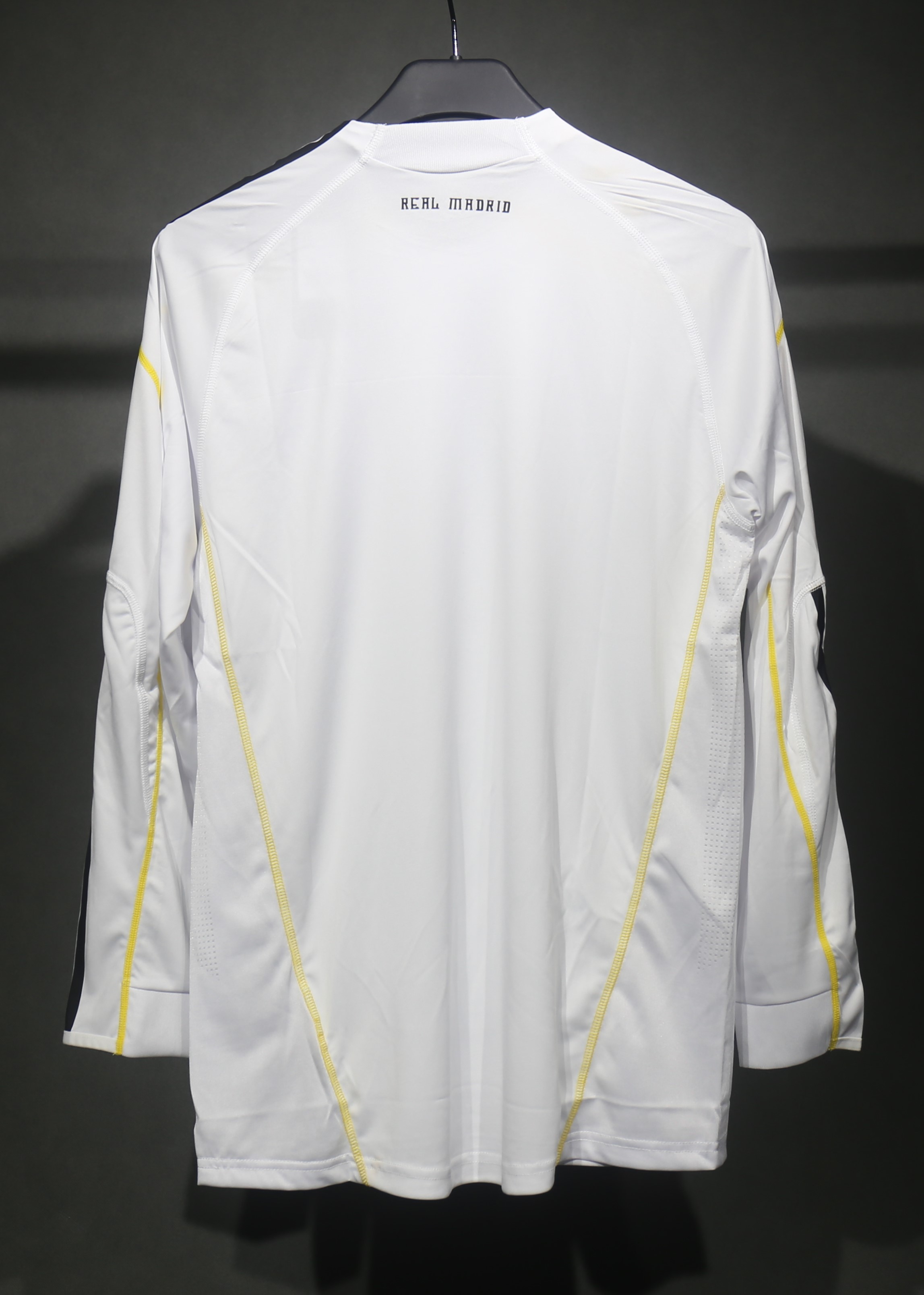 09-10 Real Madrid Home Long Sleeve Retro Player Jersey/09-10 皇马主场长袖复古
