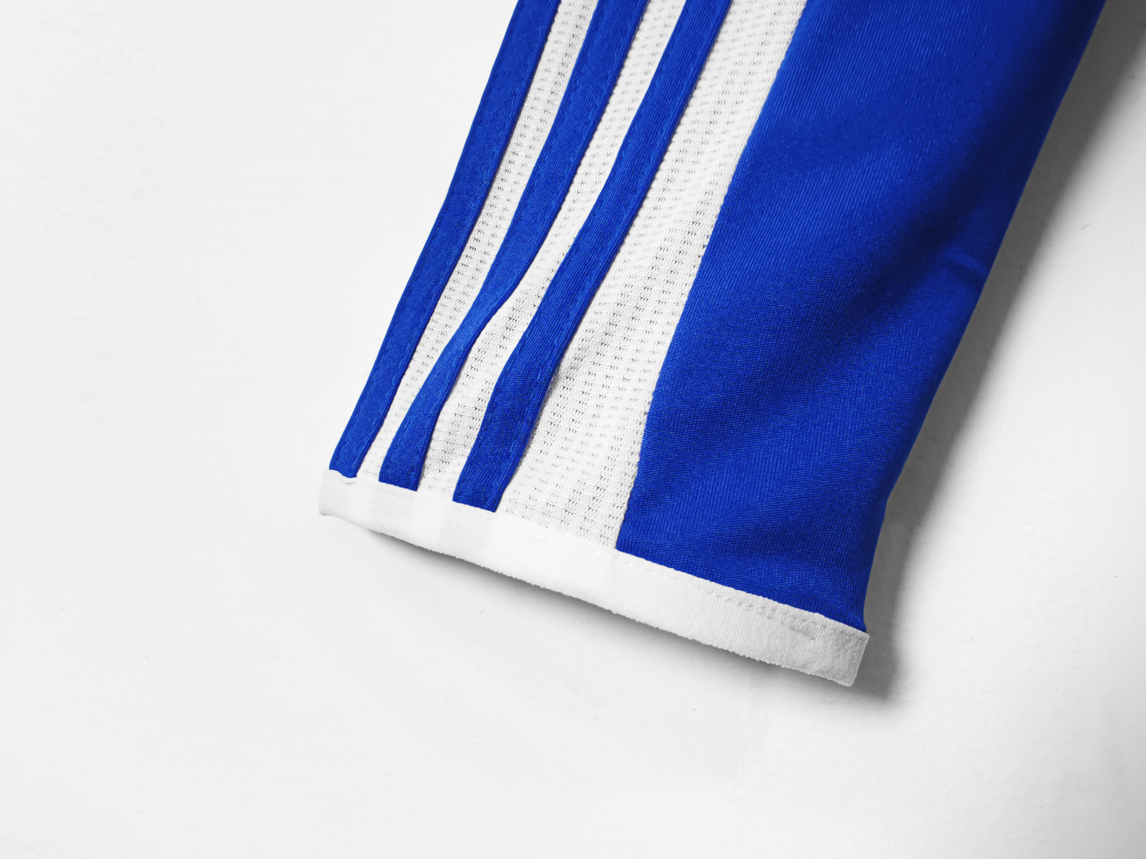 11-12 Chelsea Home Champions League Long Sleeve Retro Jersey/11-12切尔西主场长袖,欧冠版