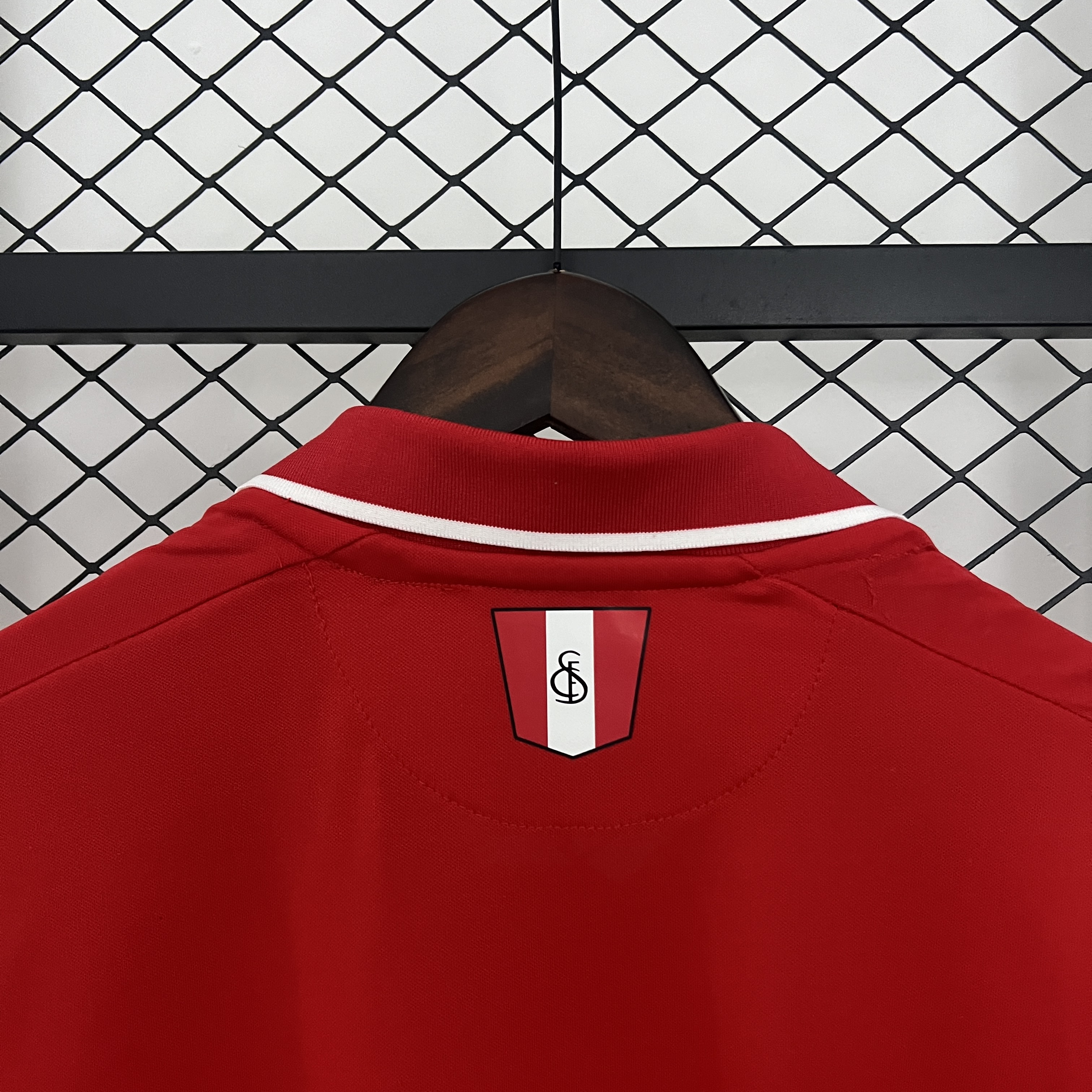 15-16 Sevilla Away Retro Jersey/ 15-16 塞维利亚客场复古