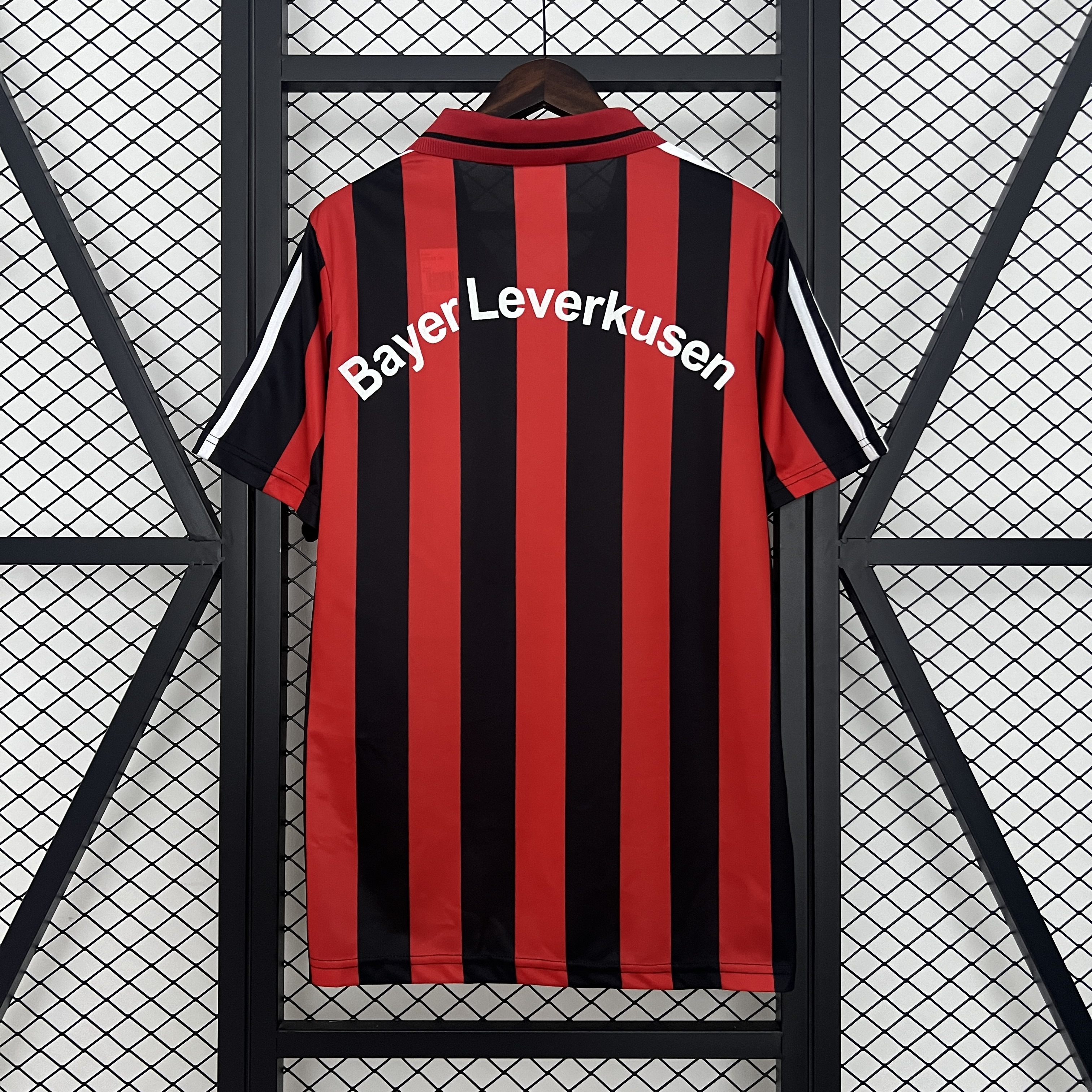 01-02 Leverkusen Home Retro Jersey/01-02 勒沃库森主场复古