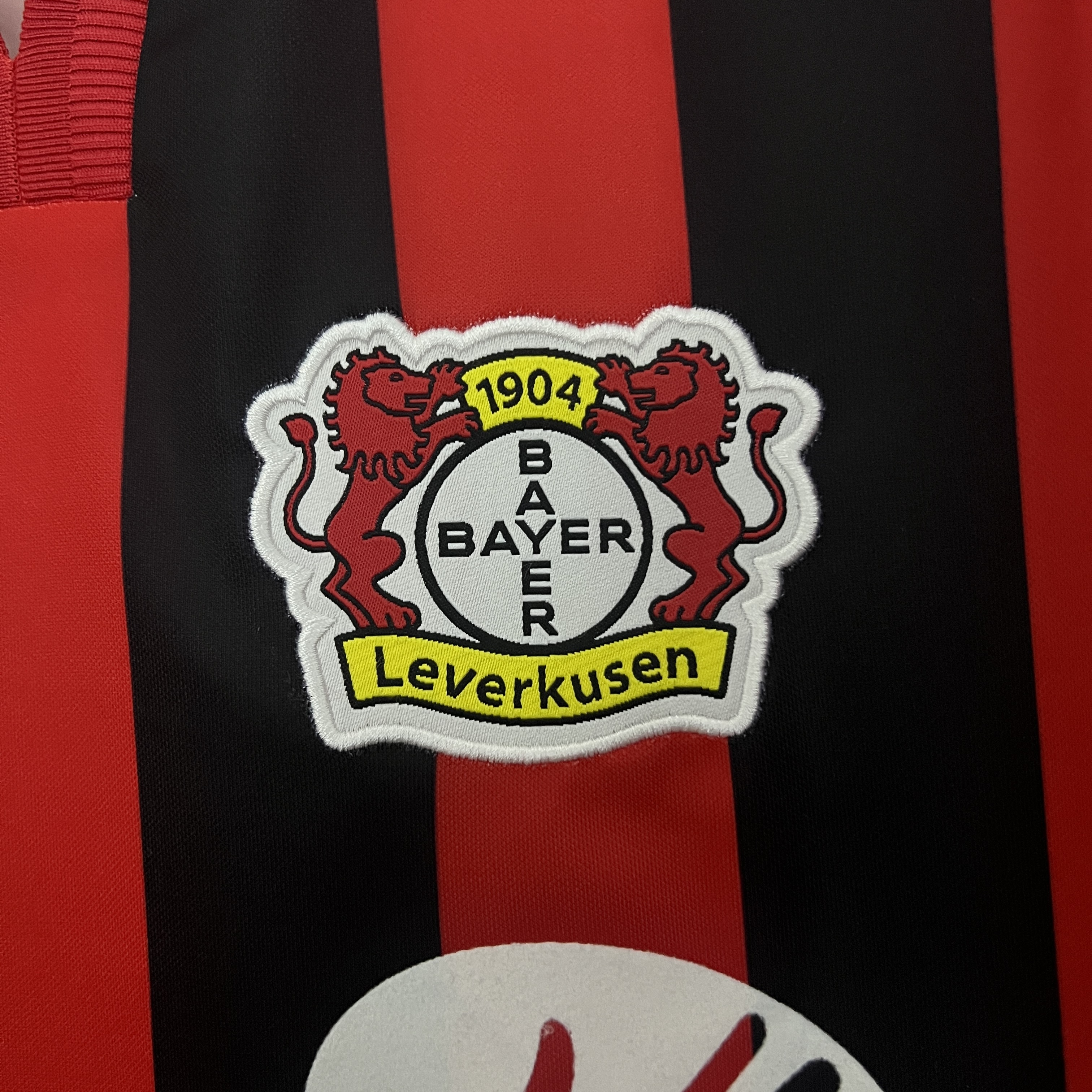 01-02 Leverkusen Home Retro Jersey/01-02 勒沃库森主场复古
