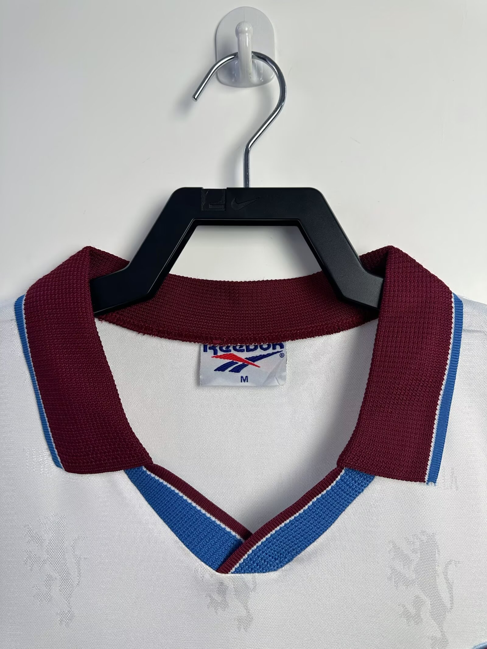 95-96 Aston Villa Away Retro Jersey/95-96阿斯顿维拉客场