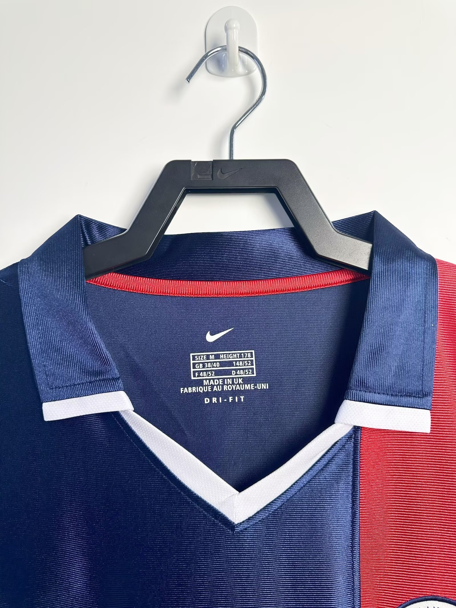 01-02 PSG Home Retro Long Sleeve Jersey/ 01-02PSG巴黎主场长袖