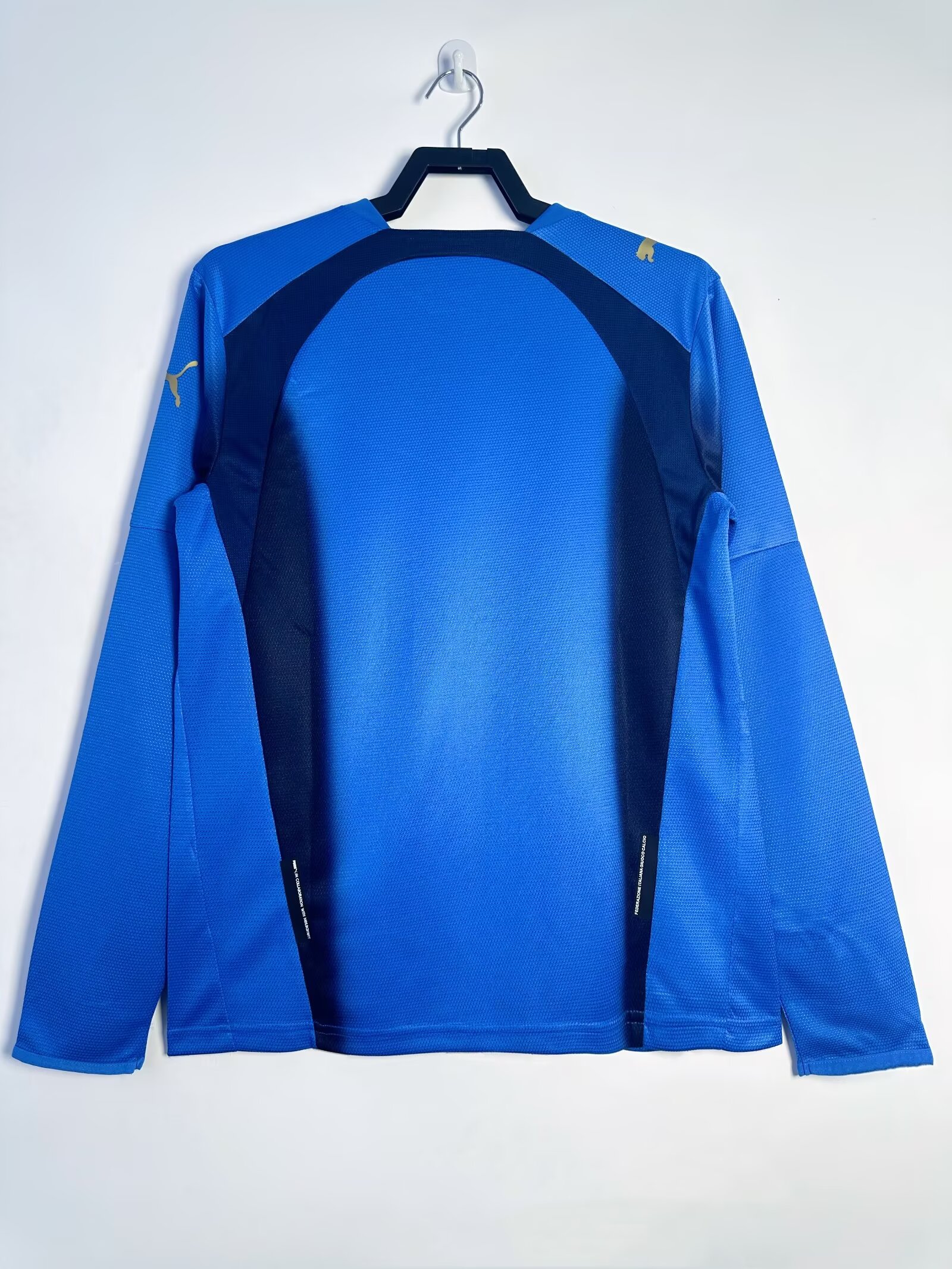 2006 Italy Home long sleeve Retro Jersey/2006意大利主场长袖