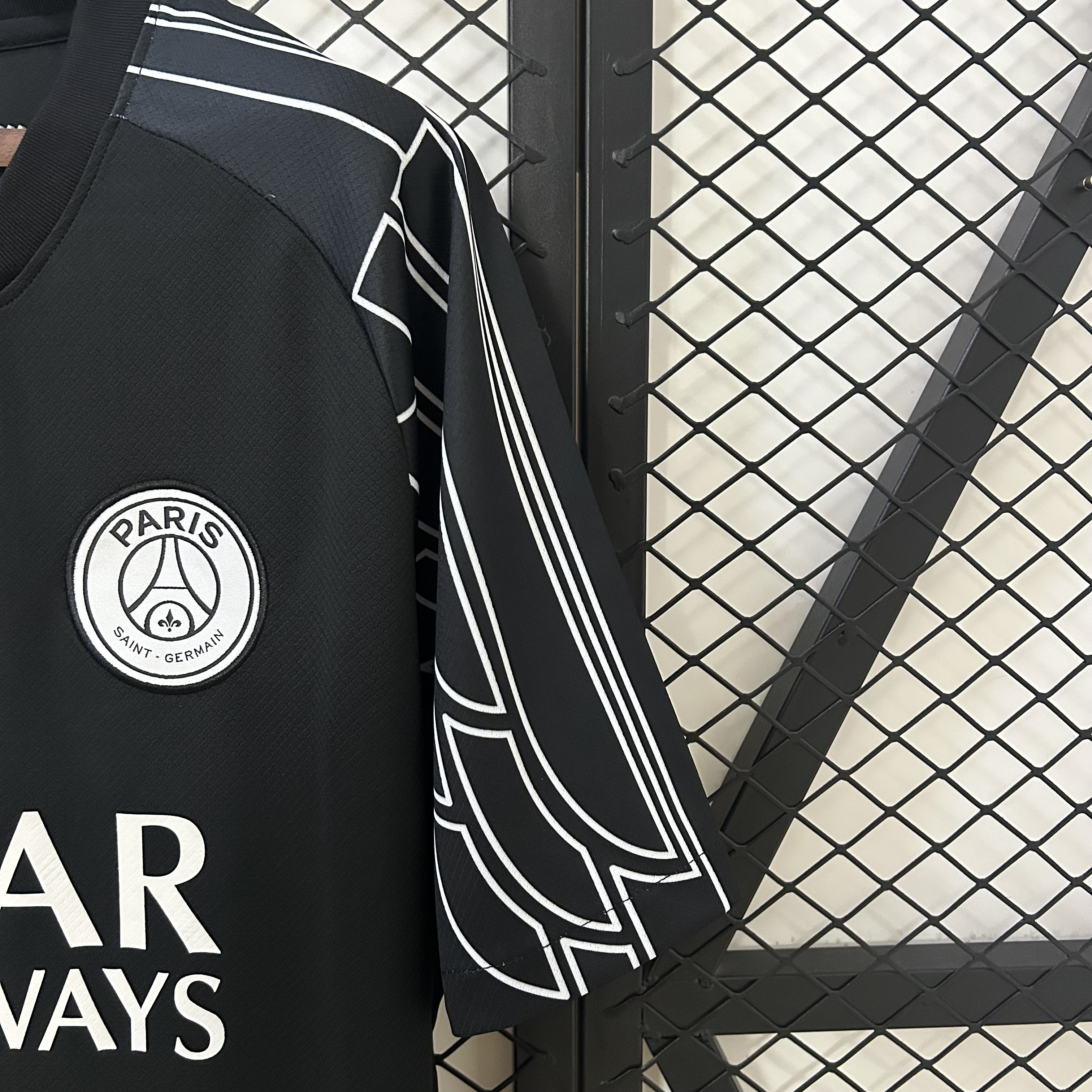 24-25 PSG 4TH Black Fans Jersey/ 24-25 PSG巴黎第四客场黑色球迷版