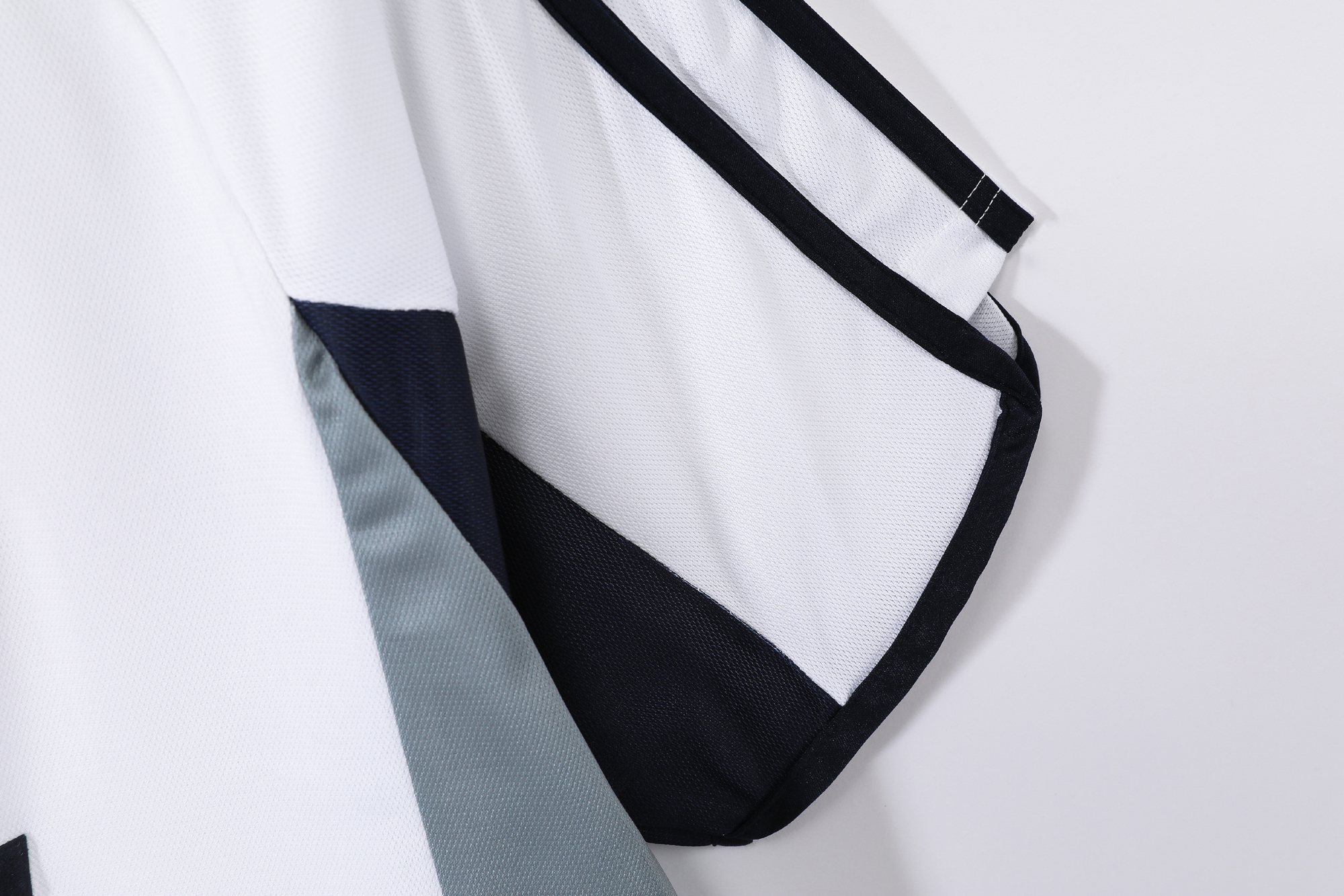 2000-01 Real Madrid Home Retro Jersey/00-01皇马主场
