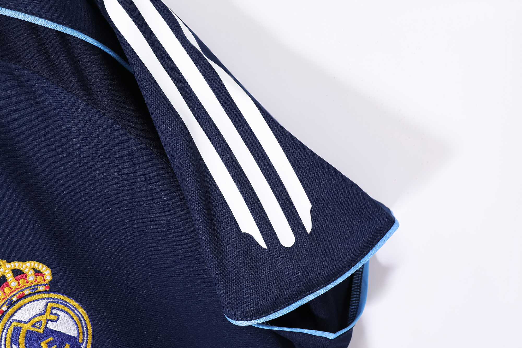 05-06 Real Madrid Away Retro Jersey/05-06皇马客场