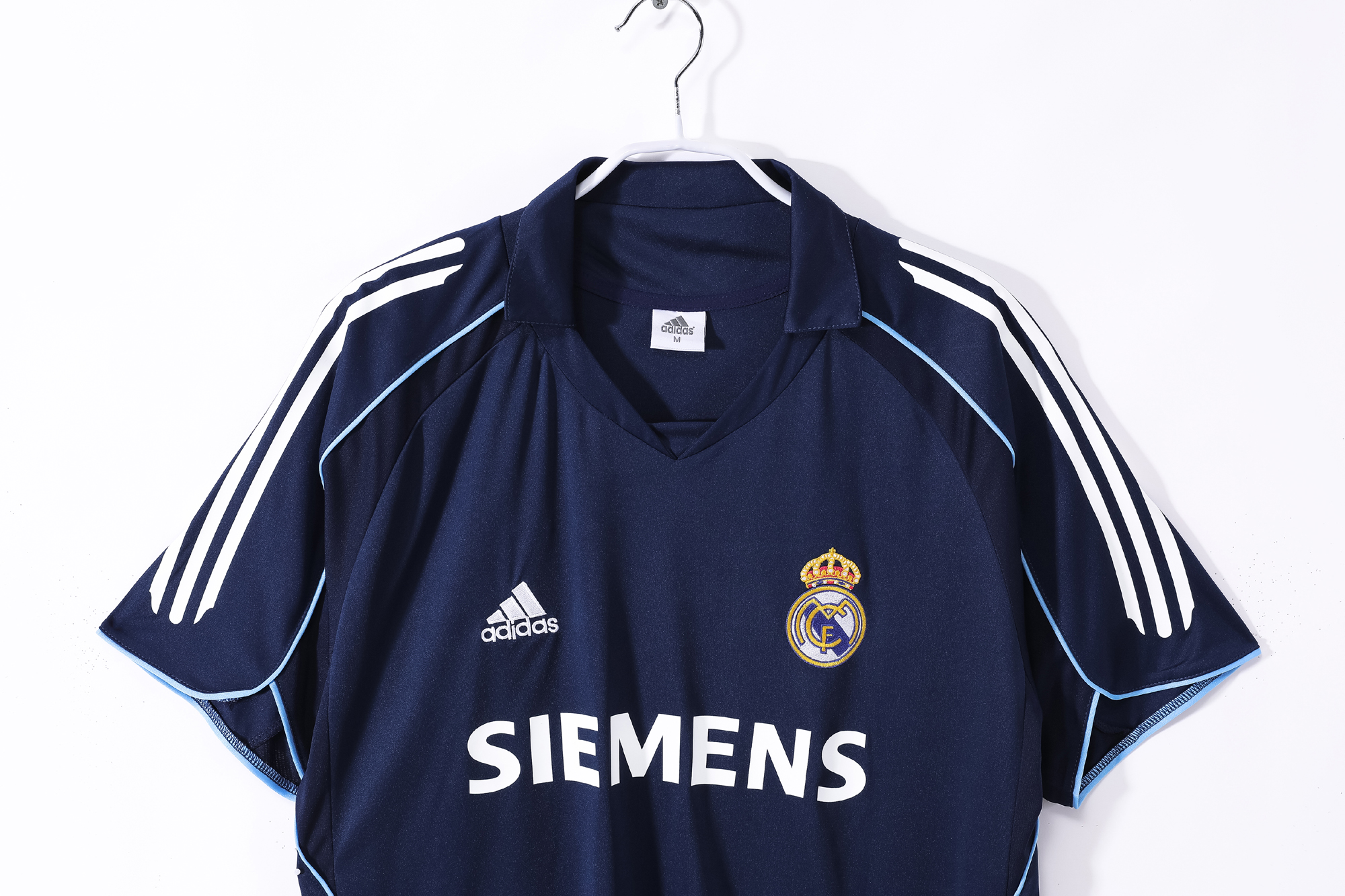 05-06 Real Madrid Away Retro Jersey/05-06皇马客场