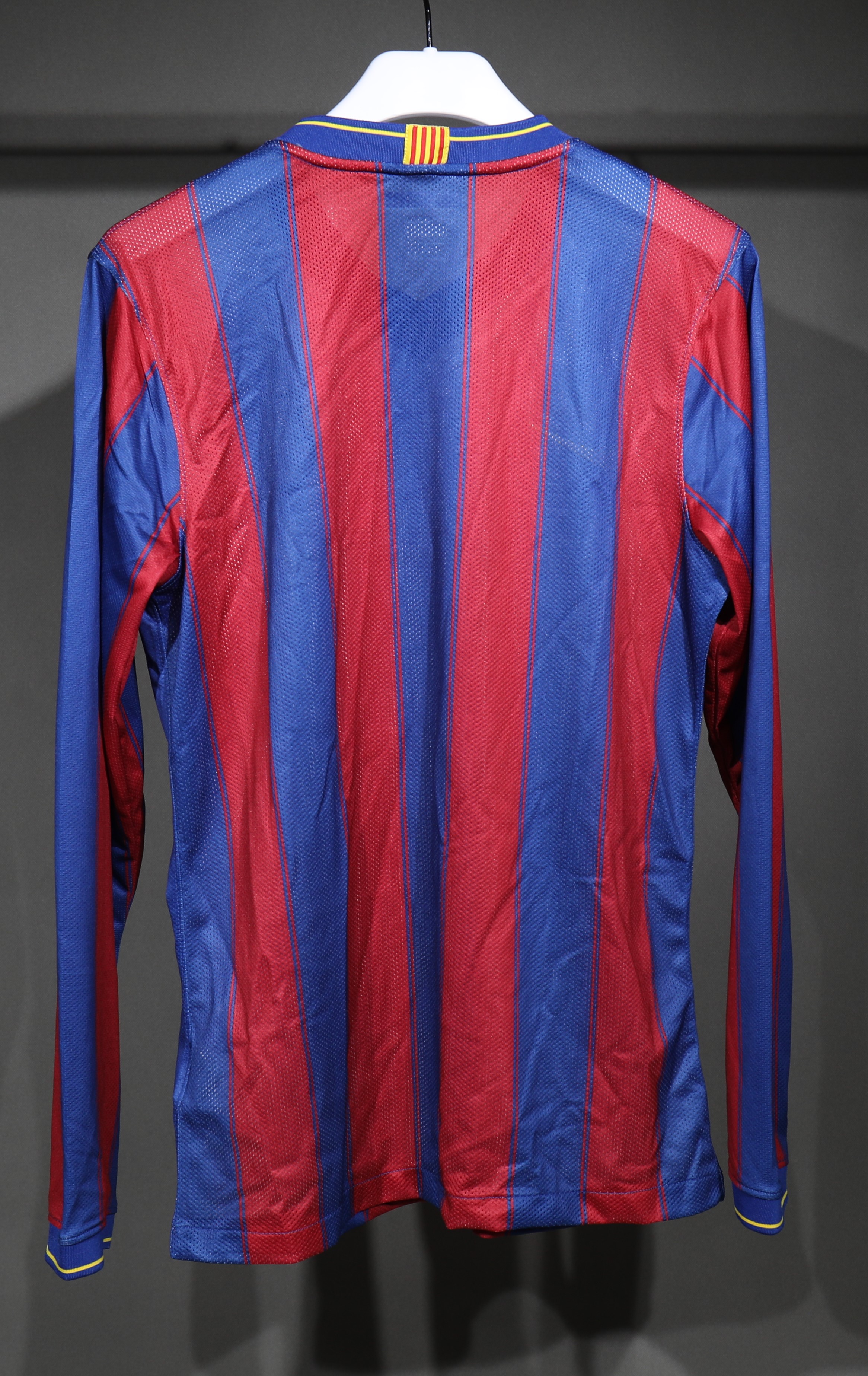 09-10 Barcelona Home Player Long Sleeve Retro Jersey/09-10 巴萨主场球员长袖