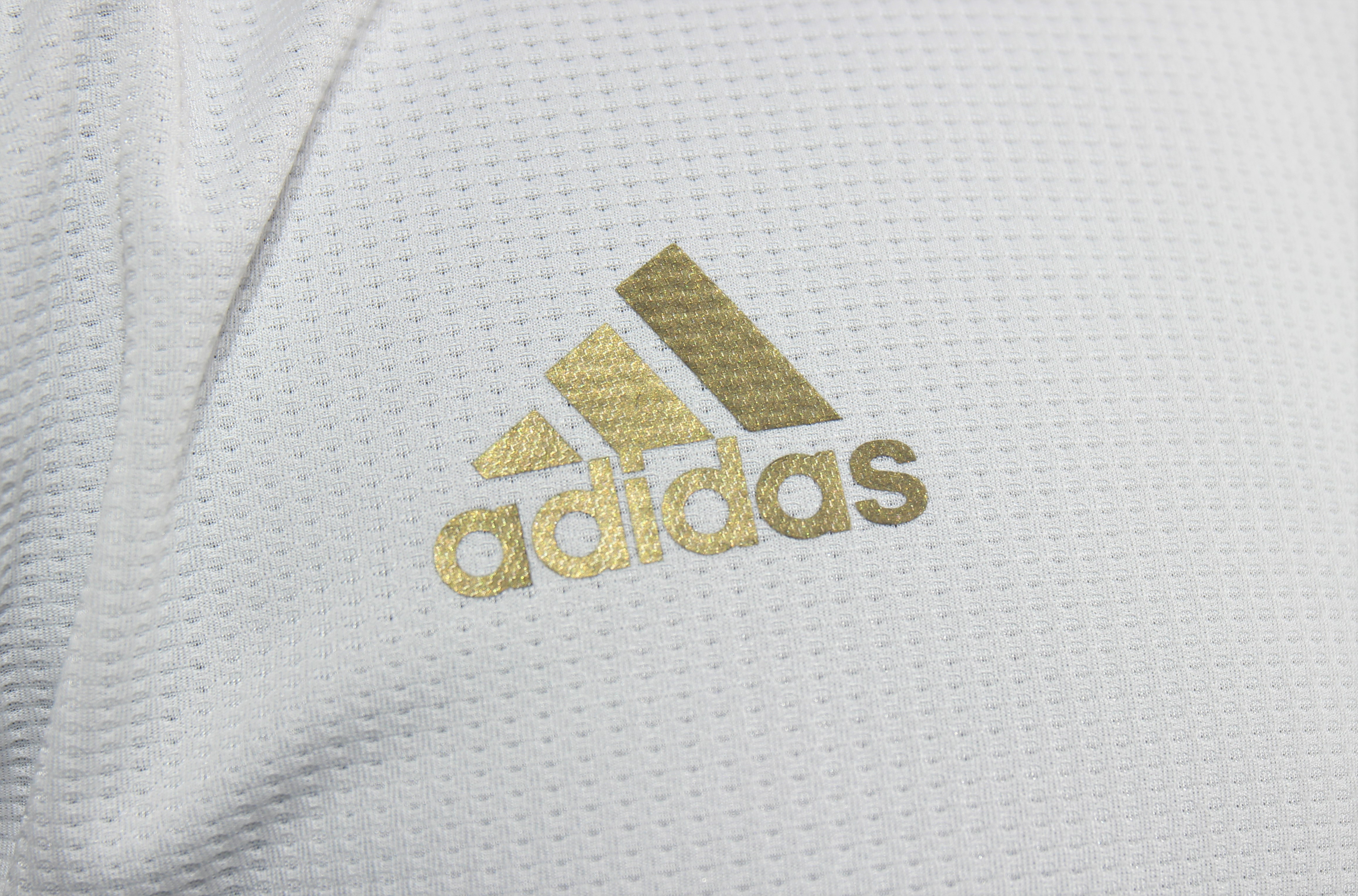 19-20 Real Madrid Home Player Retro Jersey/19-20 皇马主场球员